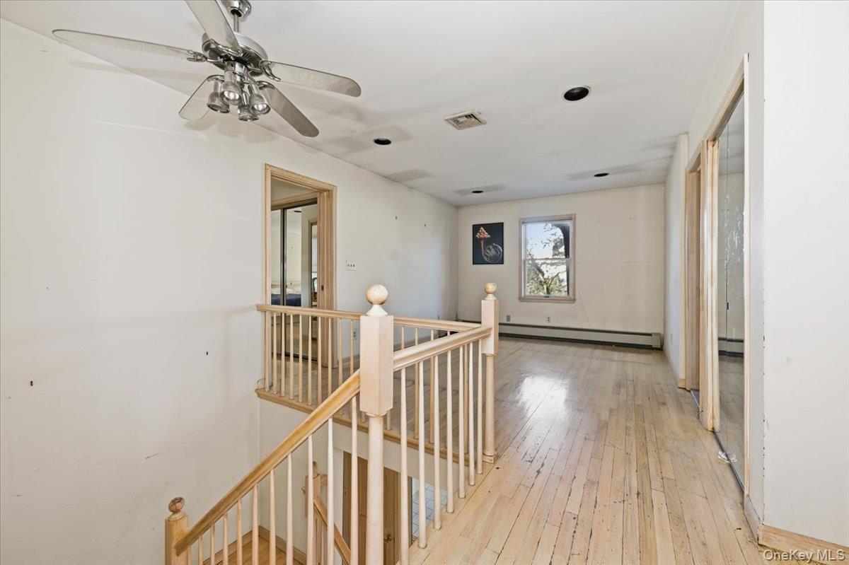 #12 photo, 467 W Broadway, Cedarhurst , NY 11516