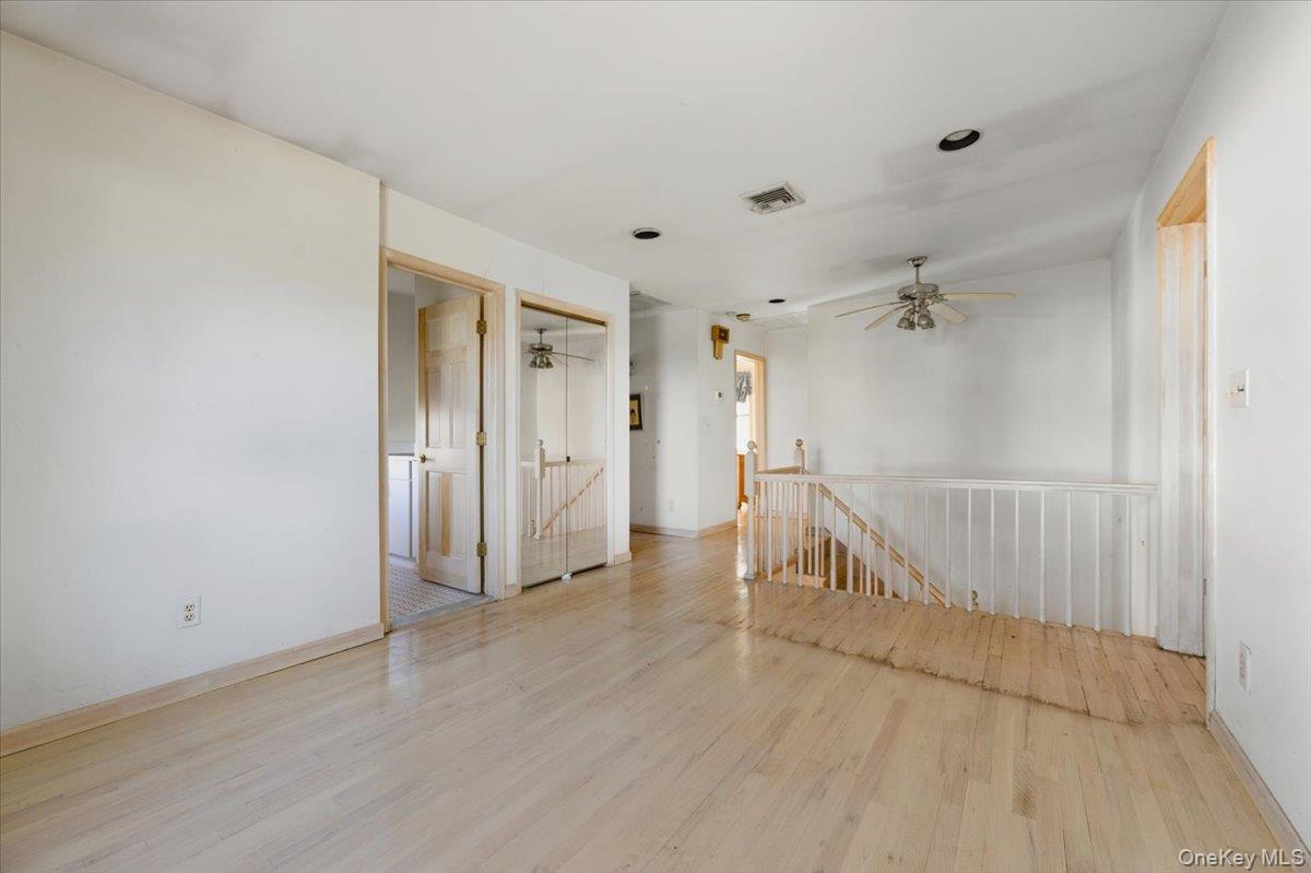 #13 photo, 467 W Broadway, Cedarhurst , NY 11516