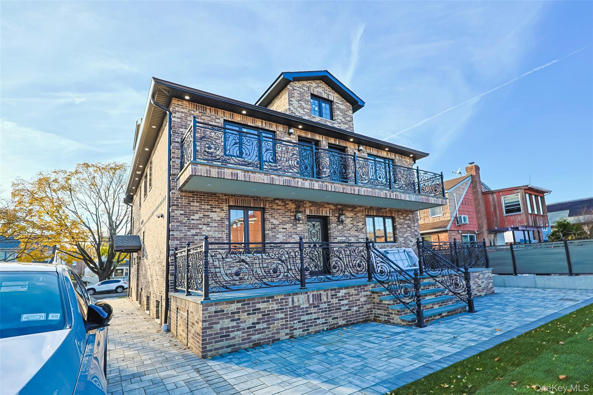 #12 photo, 40-11 202nd Street, Bayside , NY 11361