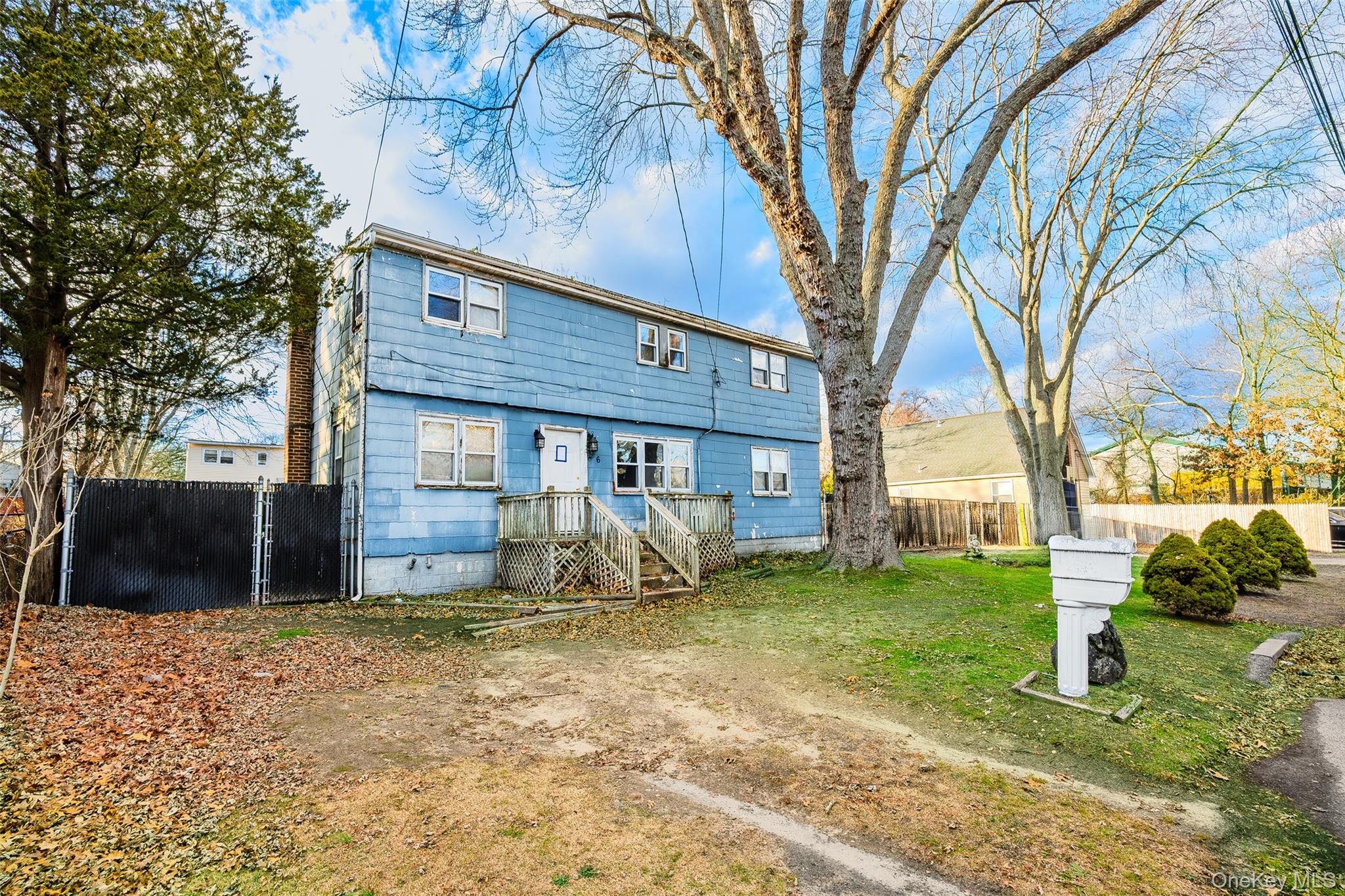 #3 photo, 6 Sportsman Court, Shirley , NY 11967