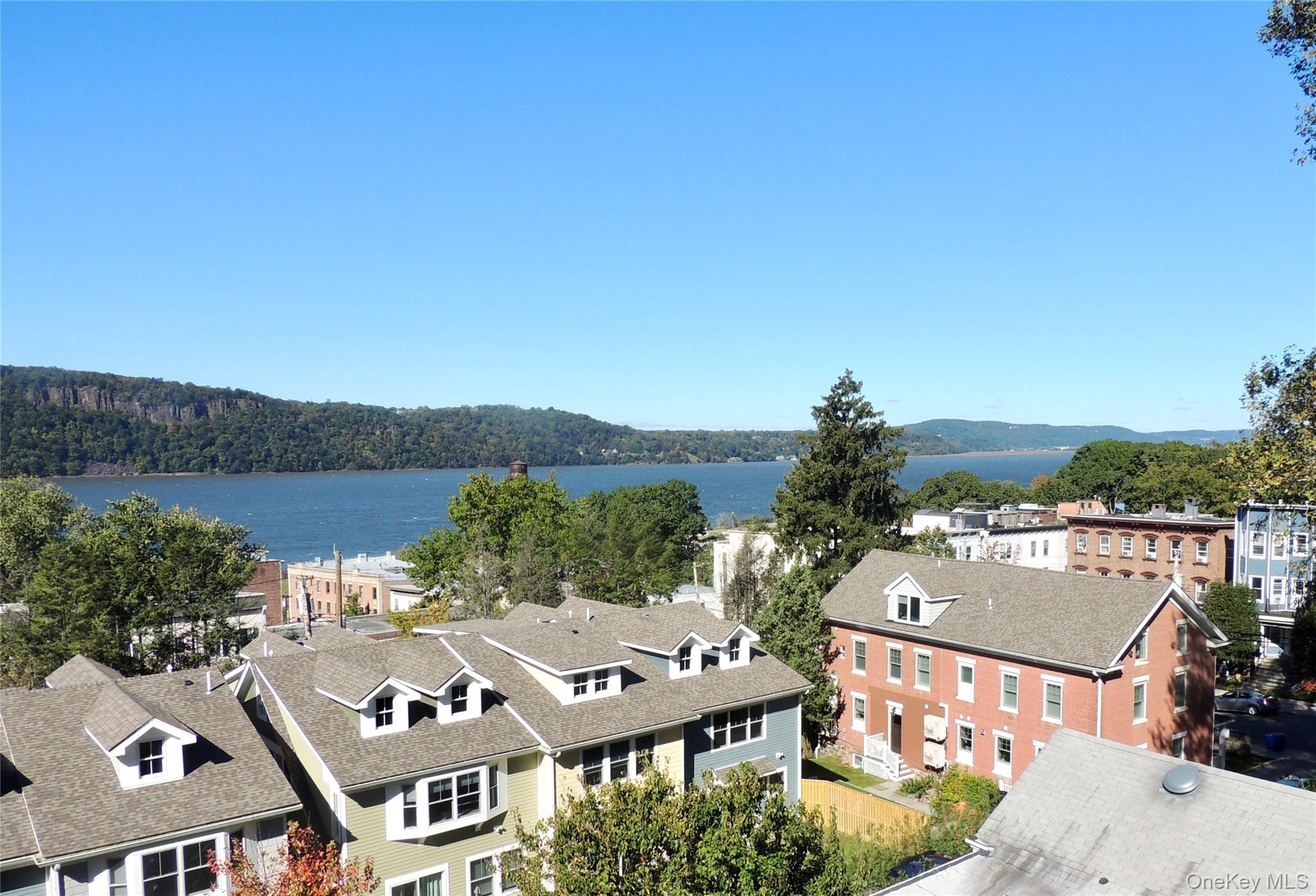 #10 photo, 15 William Street, Hastings-on-Hudson , NY 10706