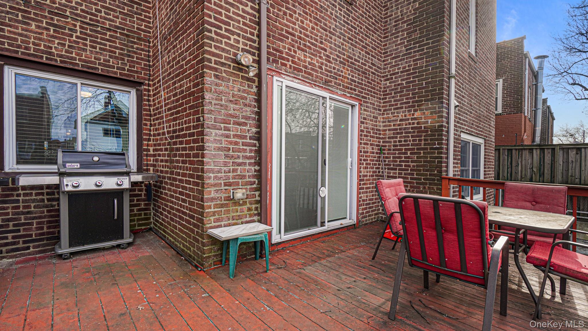 #7 photo, 2521 Yates Avenue, Bronx , NY 10469