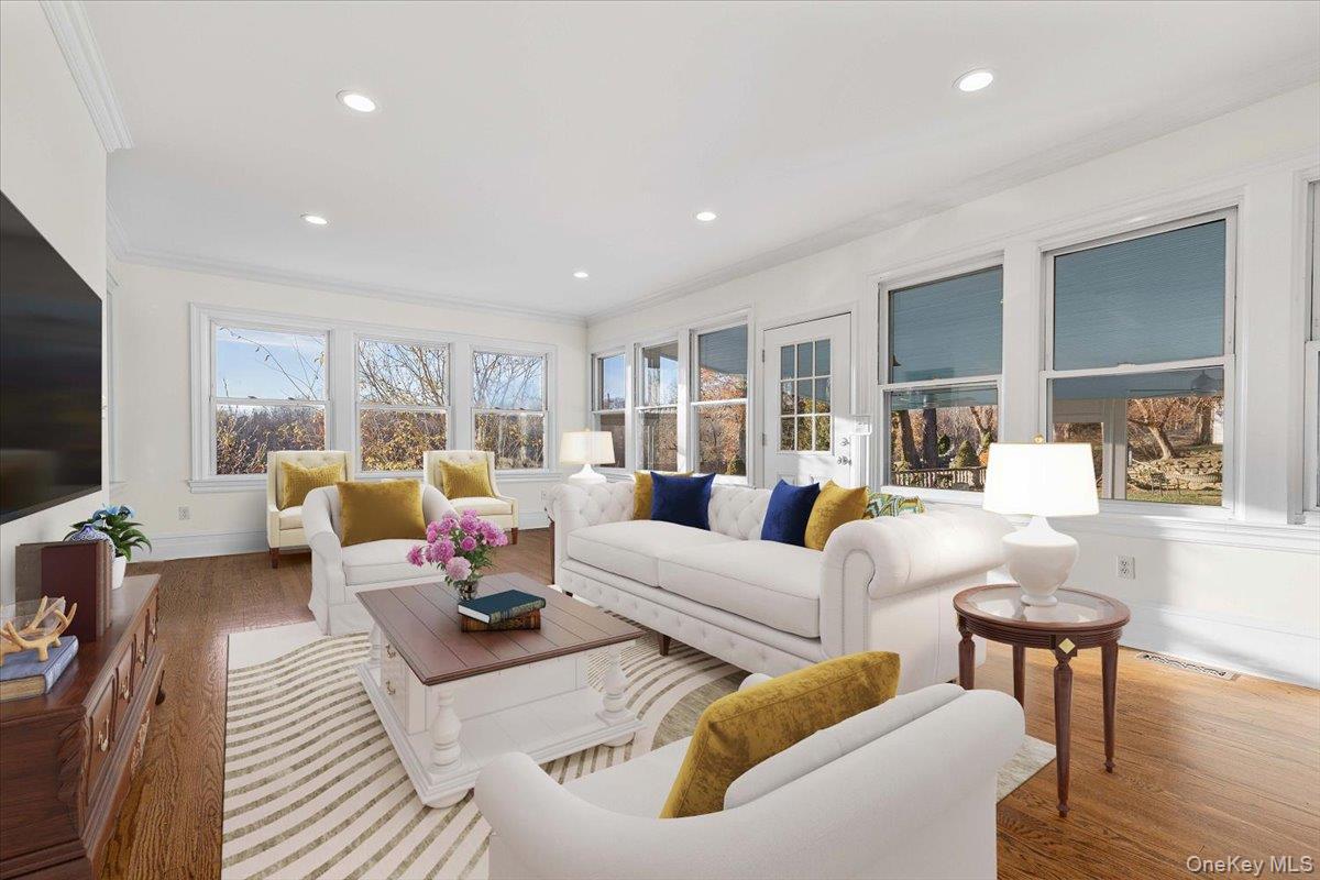 #15 photo, 83 Somerstown Road, 纽约州 Ossining , NY 10562