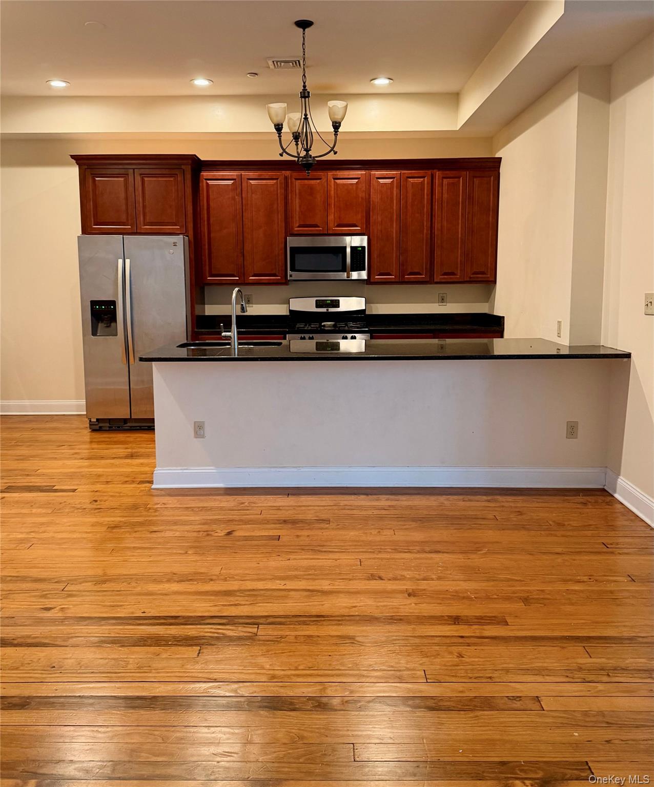 #8 photo, 337 Main Street, Poughkeepsie , NY 12601