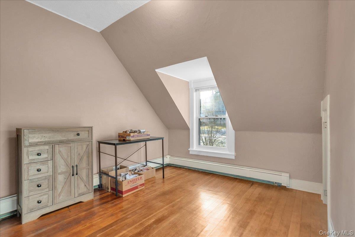 #12 photo, 10 Sparten Place, Tuxedo Park , NY 10987