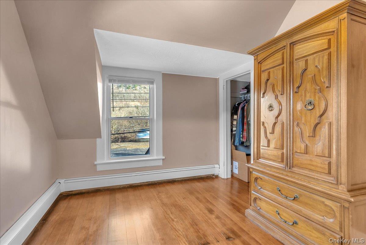 #14 photo, 10 Sparten Place, Tuxedo Park , NY 10987