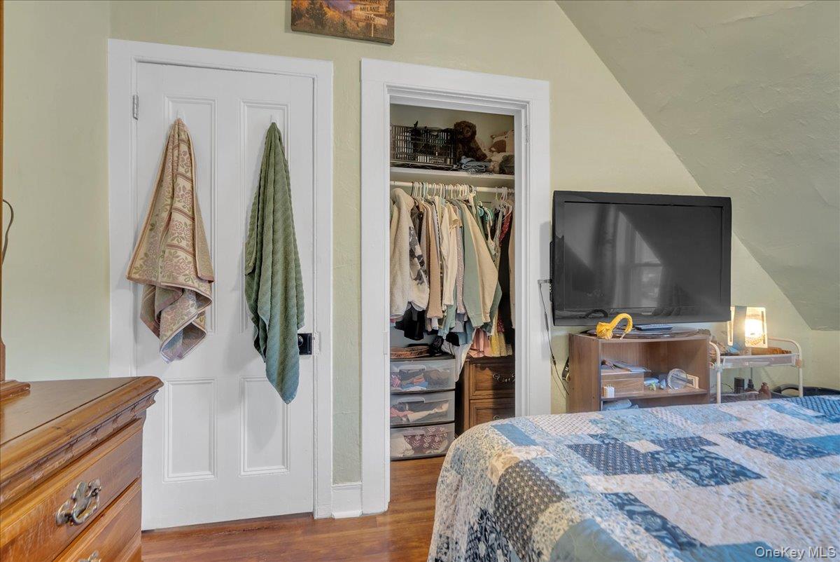 #16 photo, 10 Sparten Place, Tuxedo Park , NY 10987