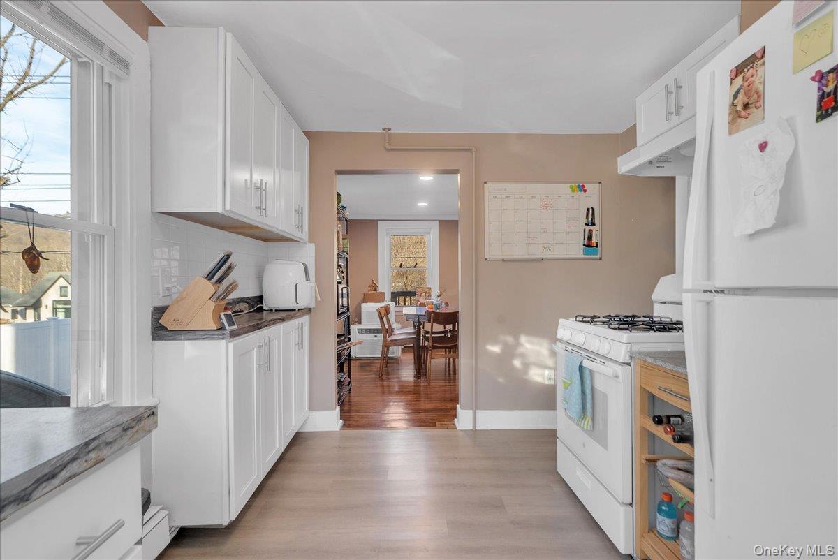 #5 photo, 10 Sparten Place, Tuxedo Park , NY 10987