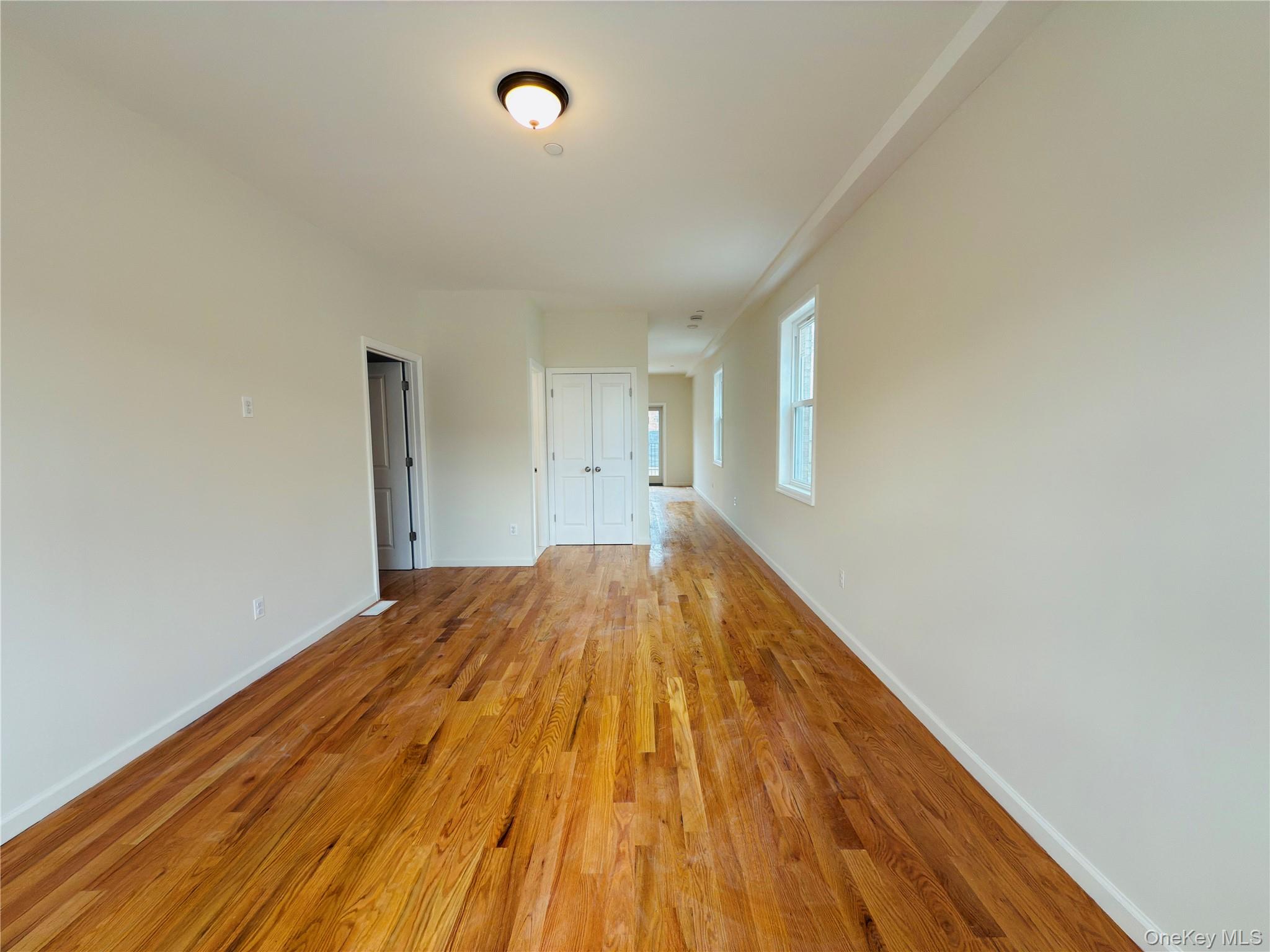 #4 photo, 3167 Ampere Avenue, Bronx , NY 10465