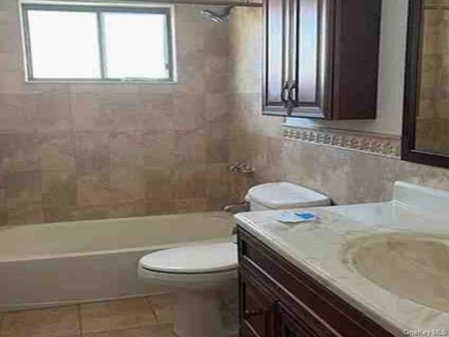 #13 photo, 94 JOLINE Avenue, Staten Island , NY 10307