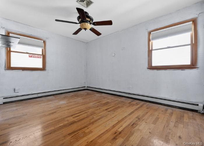 #19 photo, 94 JOLINE Avenue, Staten Island , NY 10307