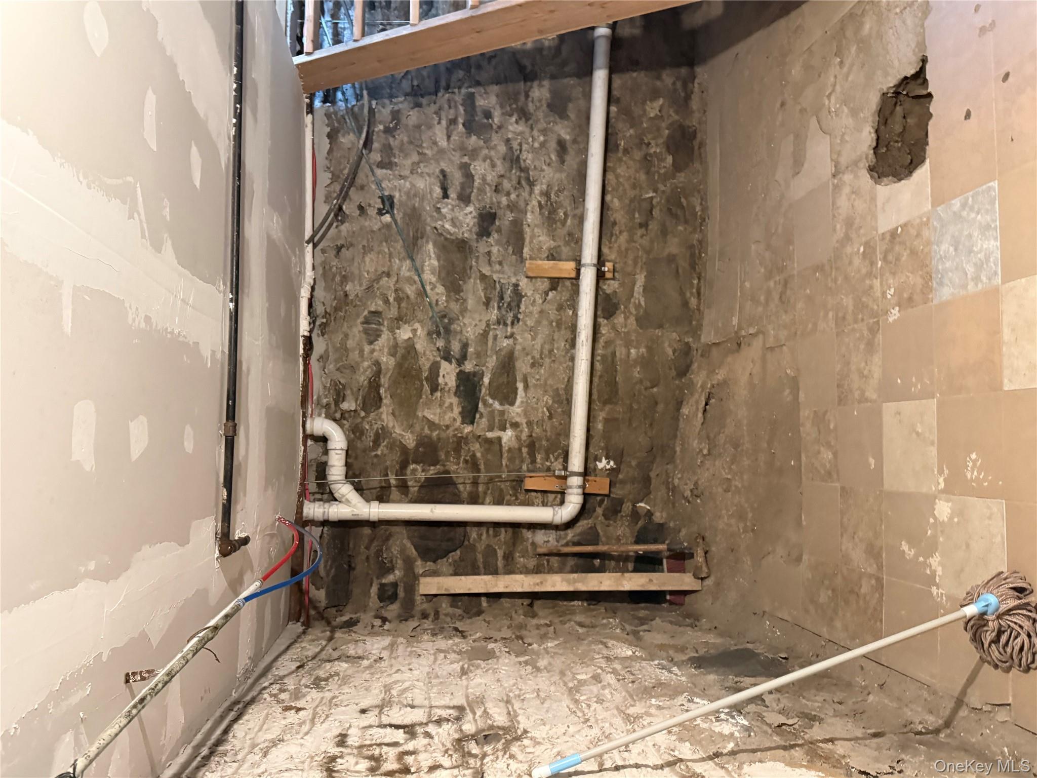 #3 photo, 51 Lawrence Street, Yonkers , NY 10705