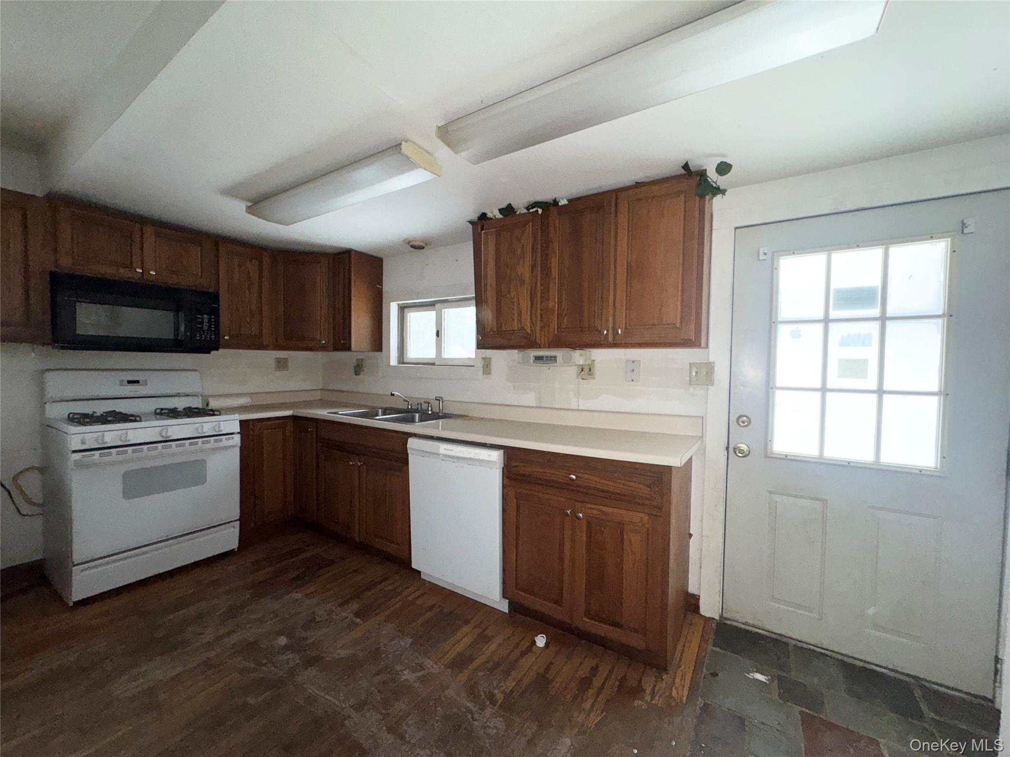 #17 photo, 22 Seybolt Avenue, Otisville , NY 10963