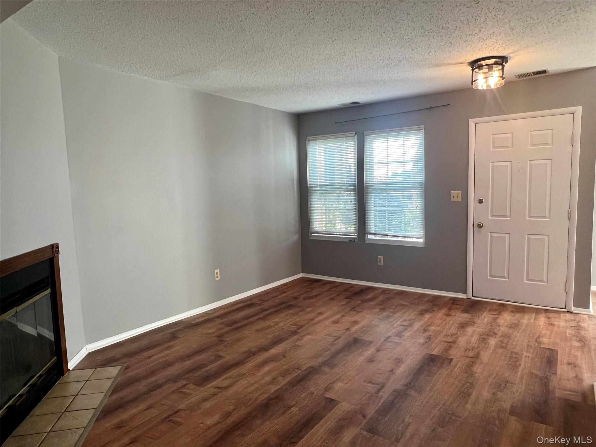 #7 photo, 3917 Whispering Hills, Chester , NY 10918