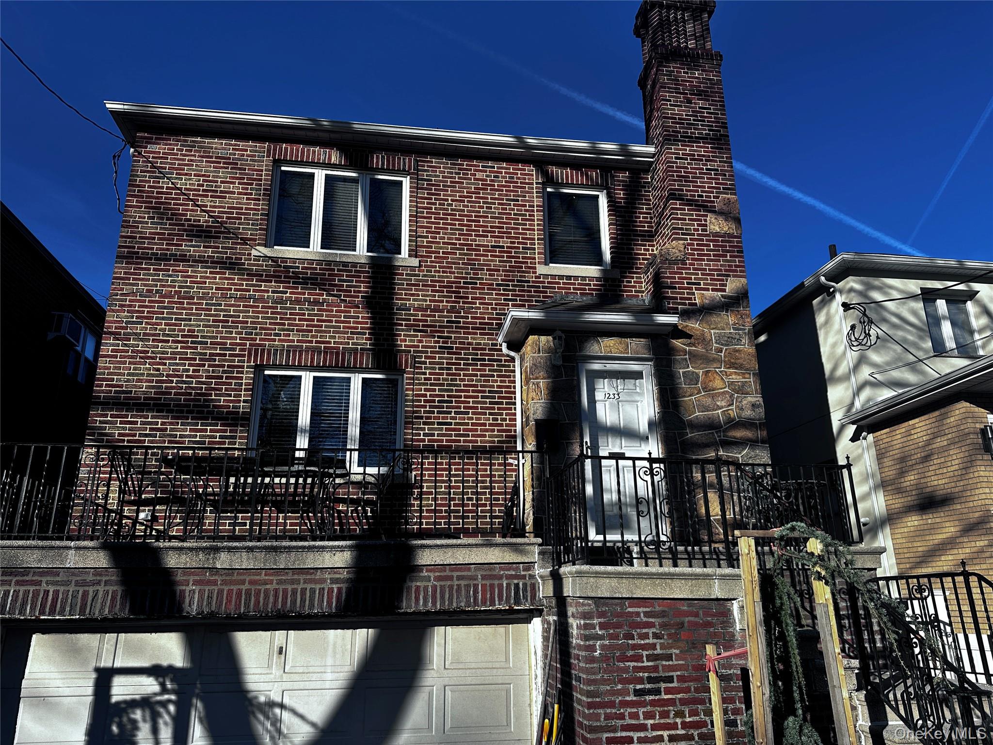 #1 photo, 1233 Lydig Avenue, Bronx , NY 10461