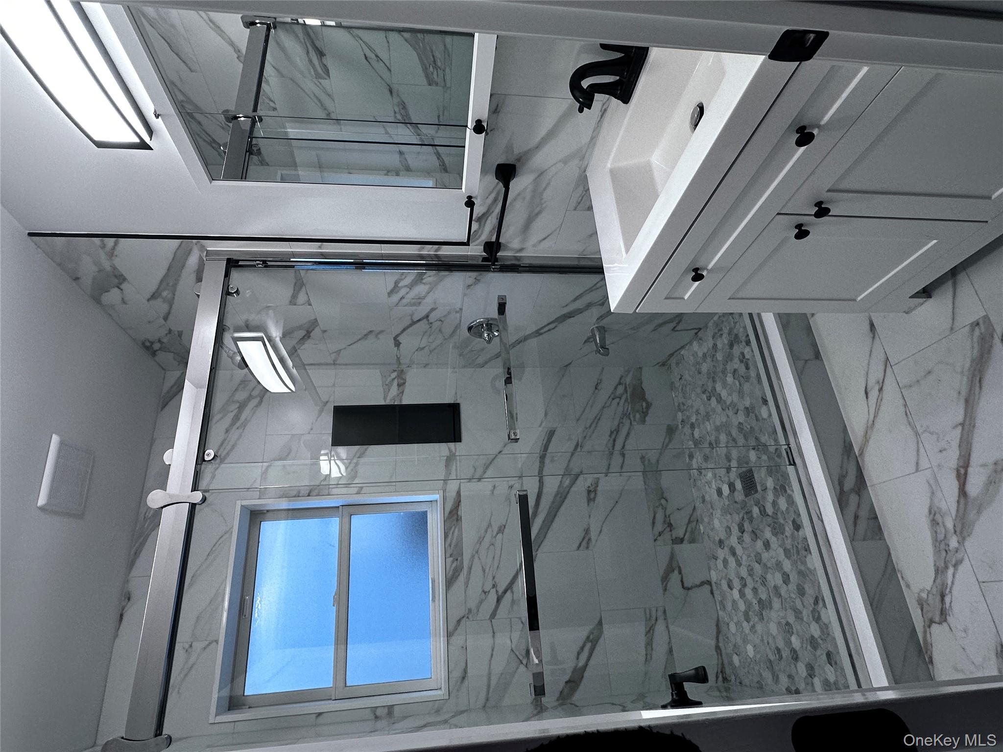 #10 photo, 1233 Lydig Avenue, Bronx , NY 10461