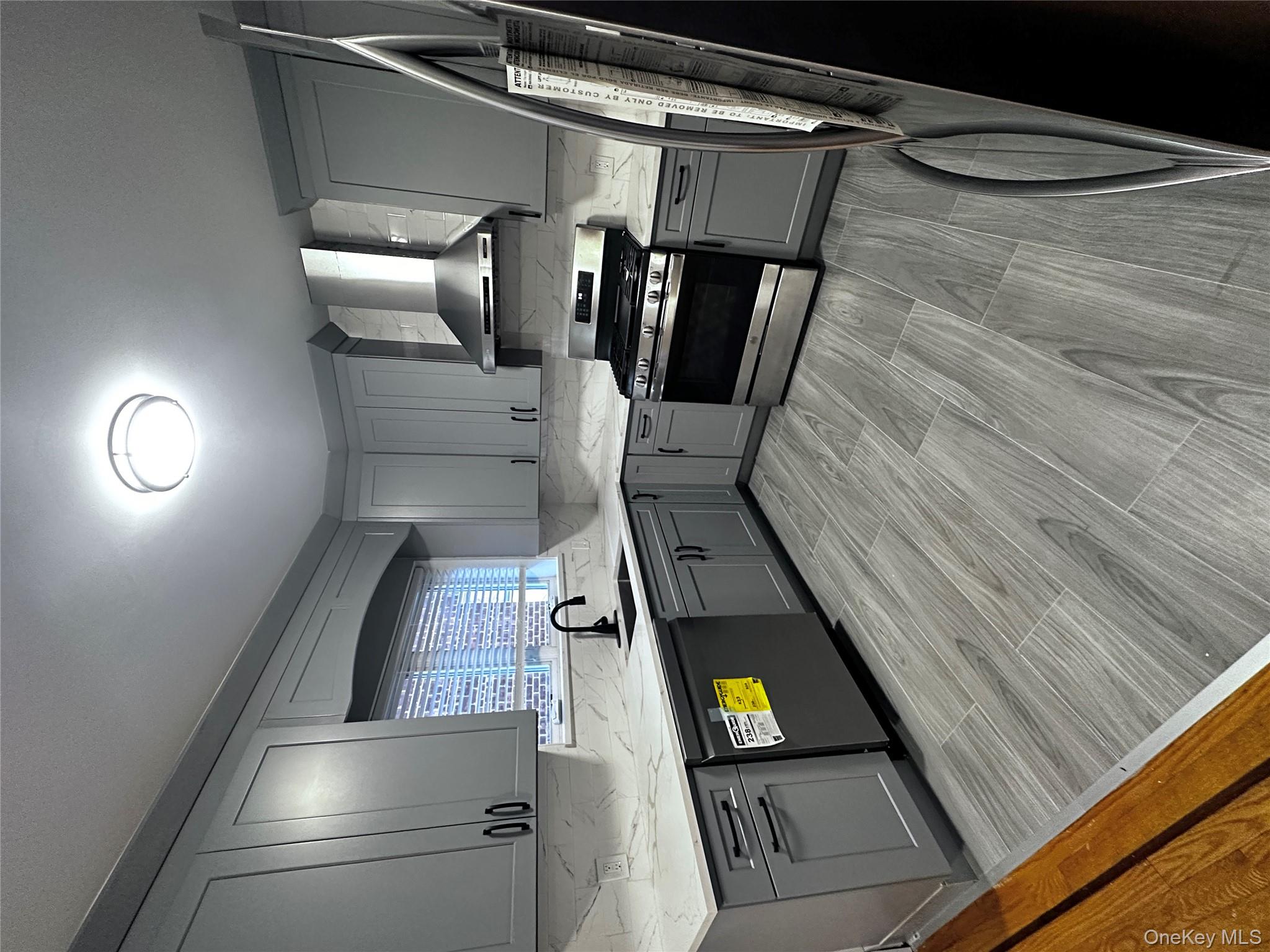 #5 photo, 1233 Lydig Avenue, Bronx , NY 10461