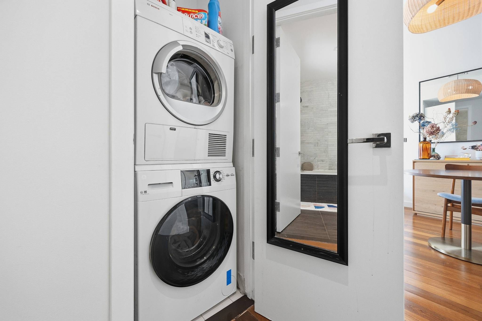 #4 photo, 162 N 12th Street, Williamsburg , NY 11249-1752