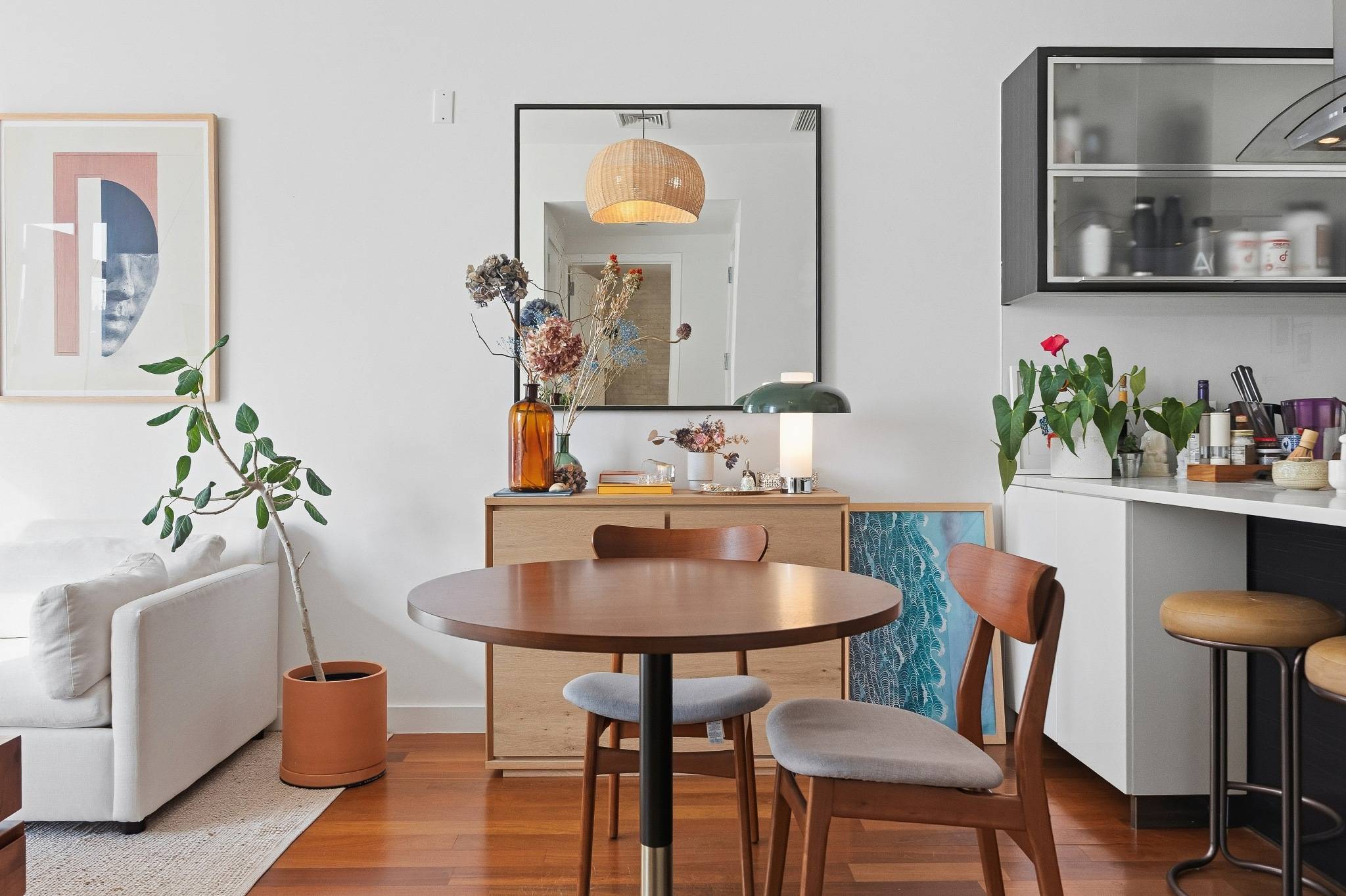 #5 photo, 162 N 12th Street, Williamsburg , NY 11249-1752