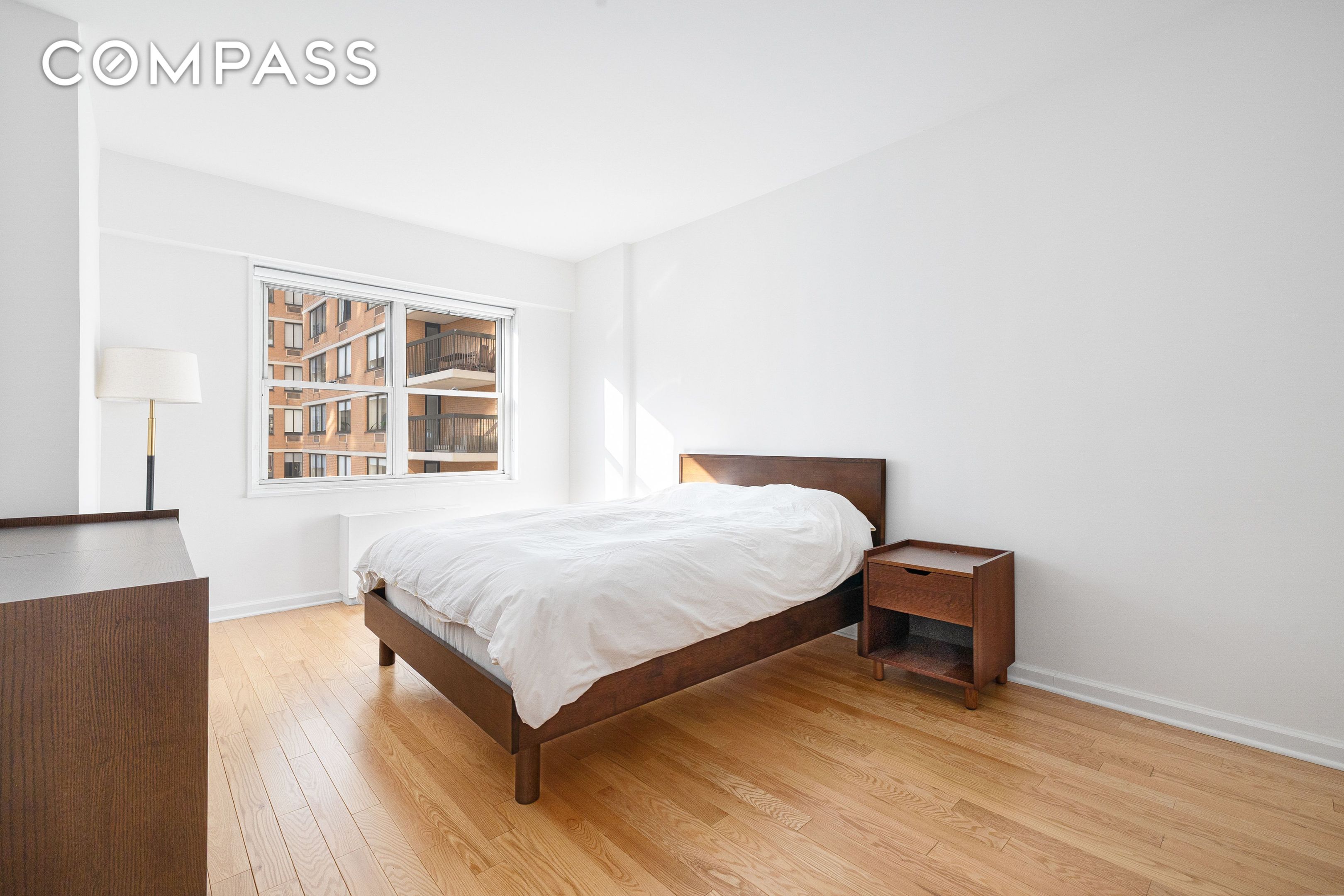 #7 photo, 60 E 8th Street, Greenwich Village , NY 10003