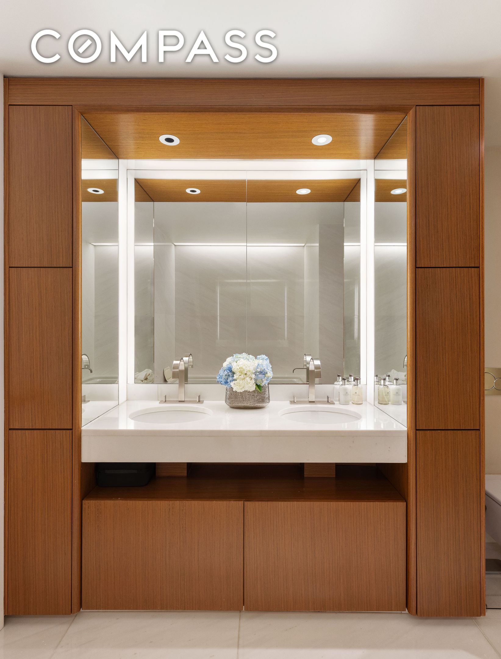 #9 photo, New York City, Midtown East , NY 10017