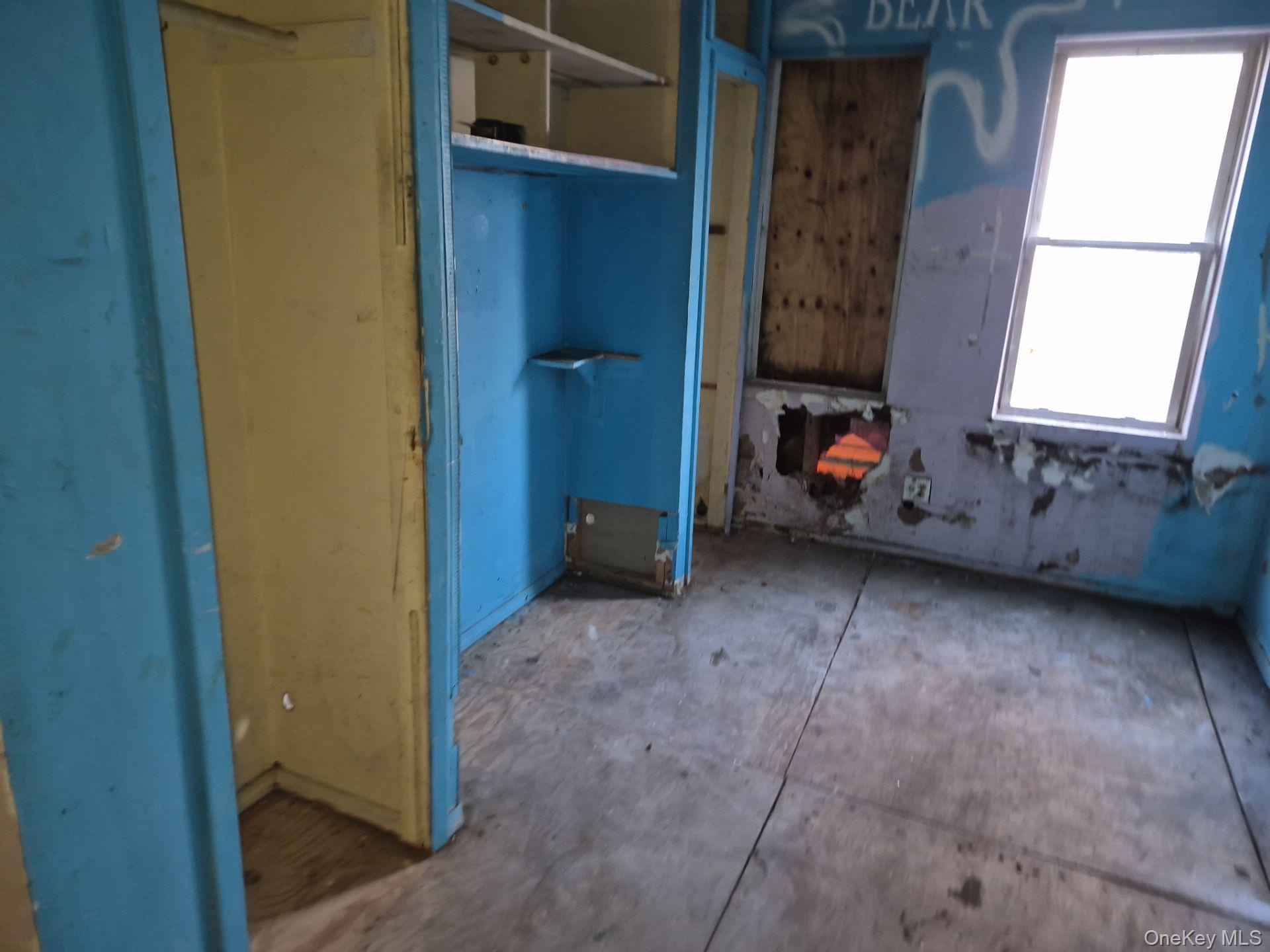 #9 photo, 1326 College Avenue, Bronx , NY 10456