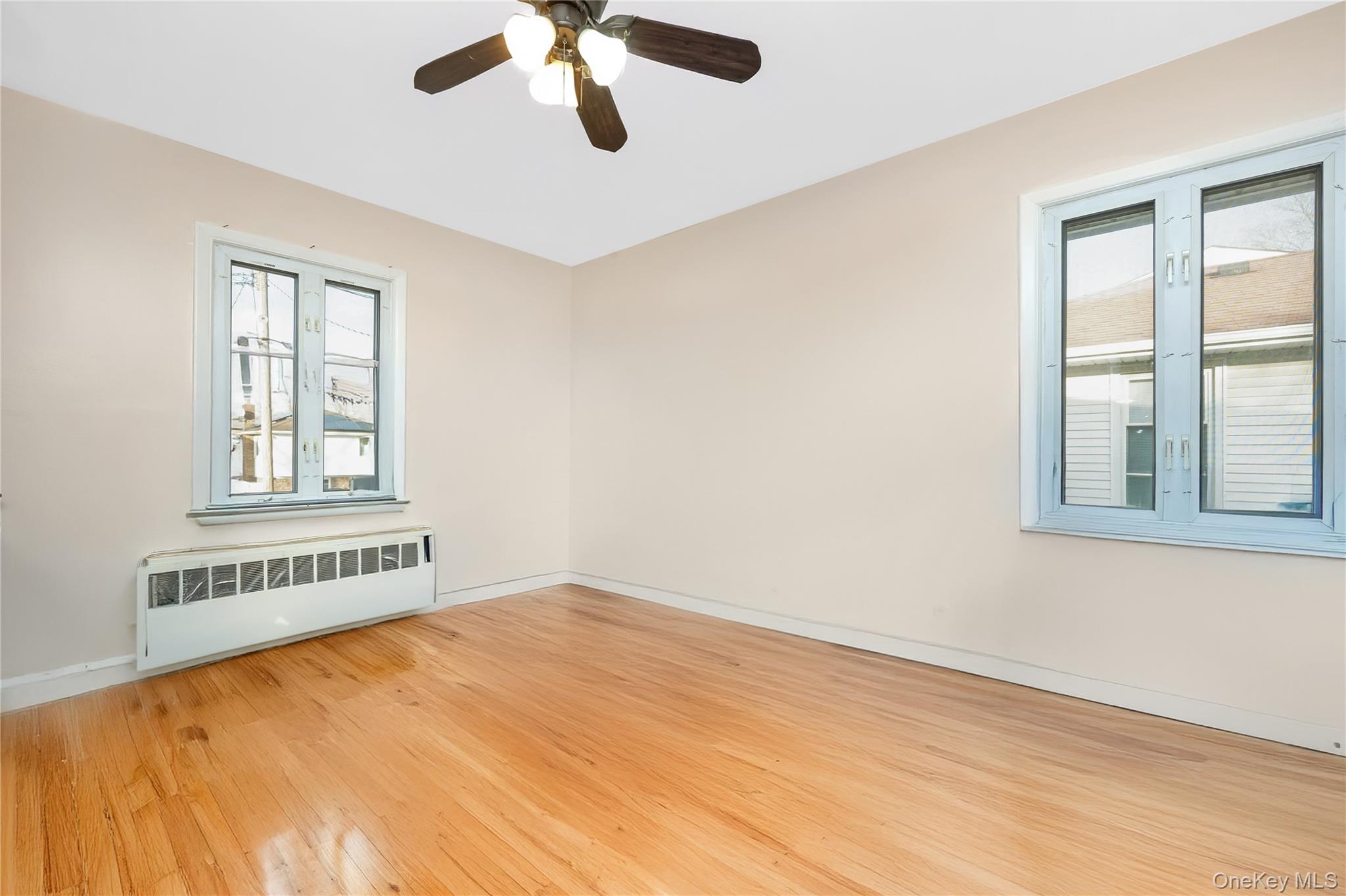 #13 photo, 2758 Mayfield Place, North Bellmore , NY 11710