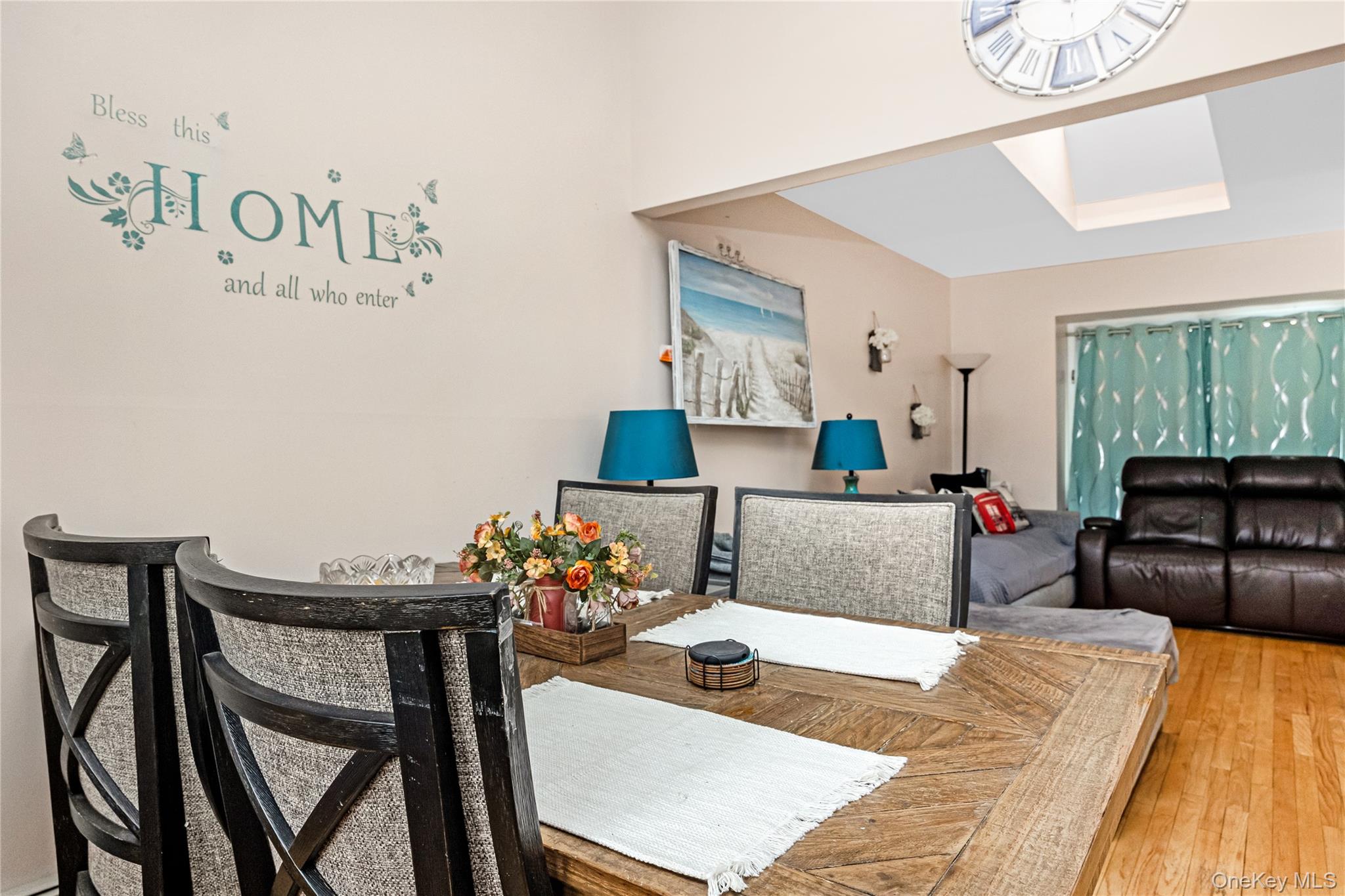 #7 photo, 2758 Mayfield Place, North Bellmore , NY 11710