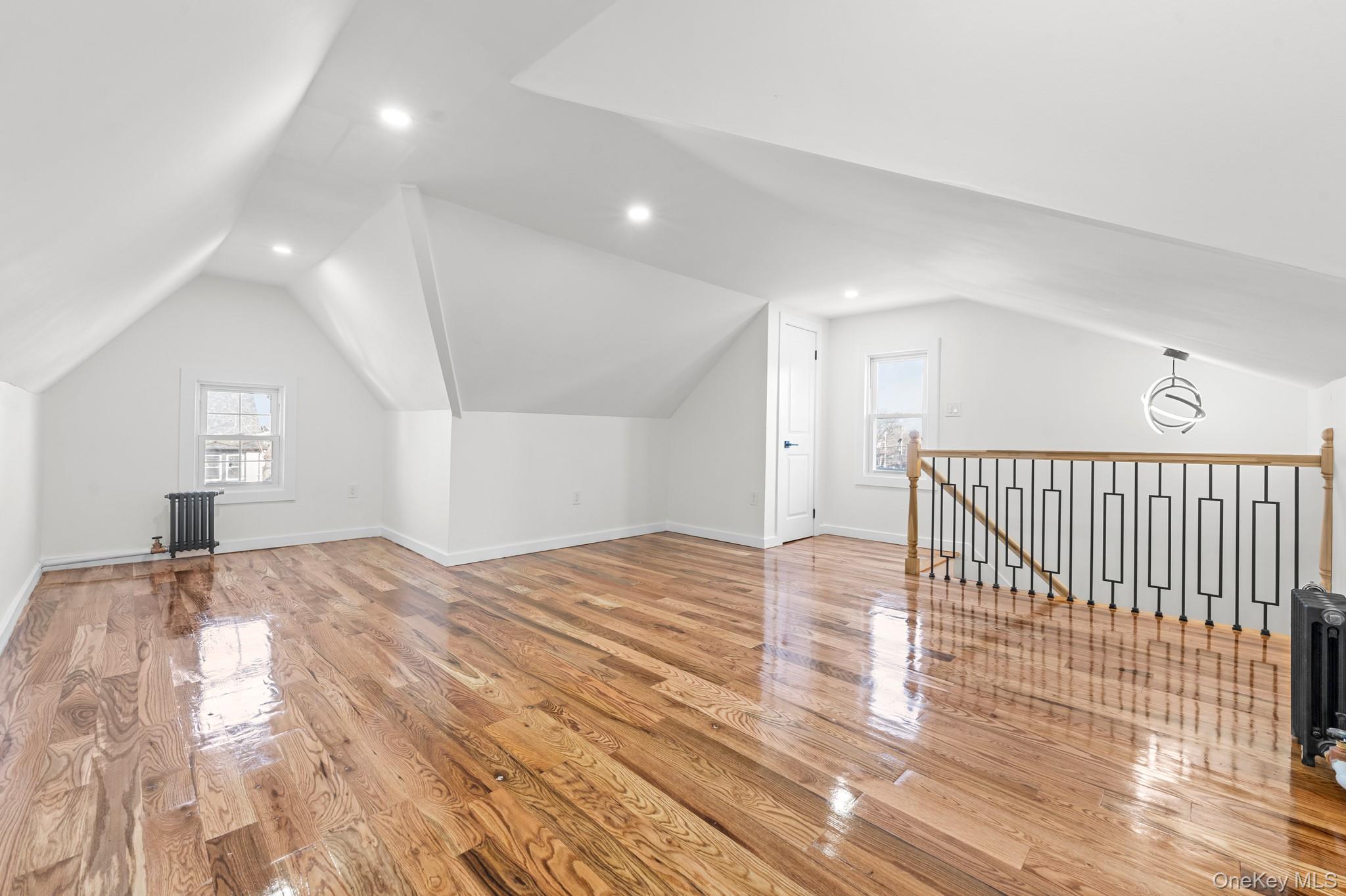 #13 photo, 190-10 114th Drive, Saint Albans , NY 11412