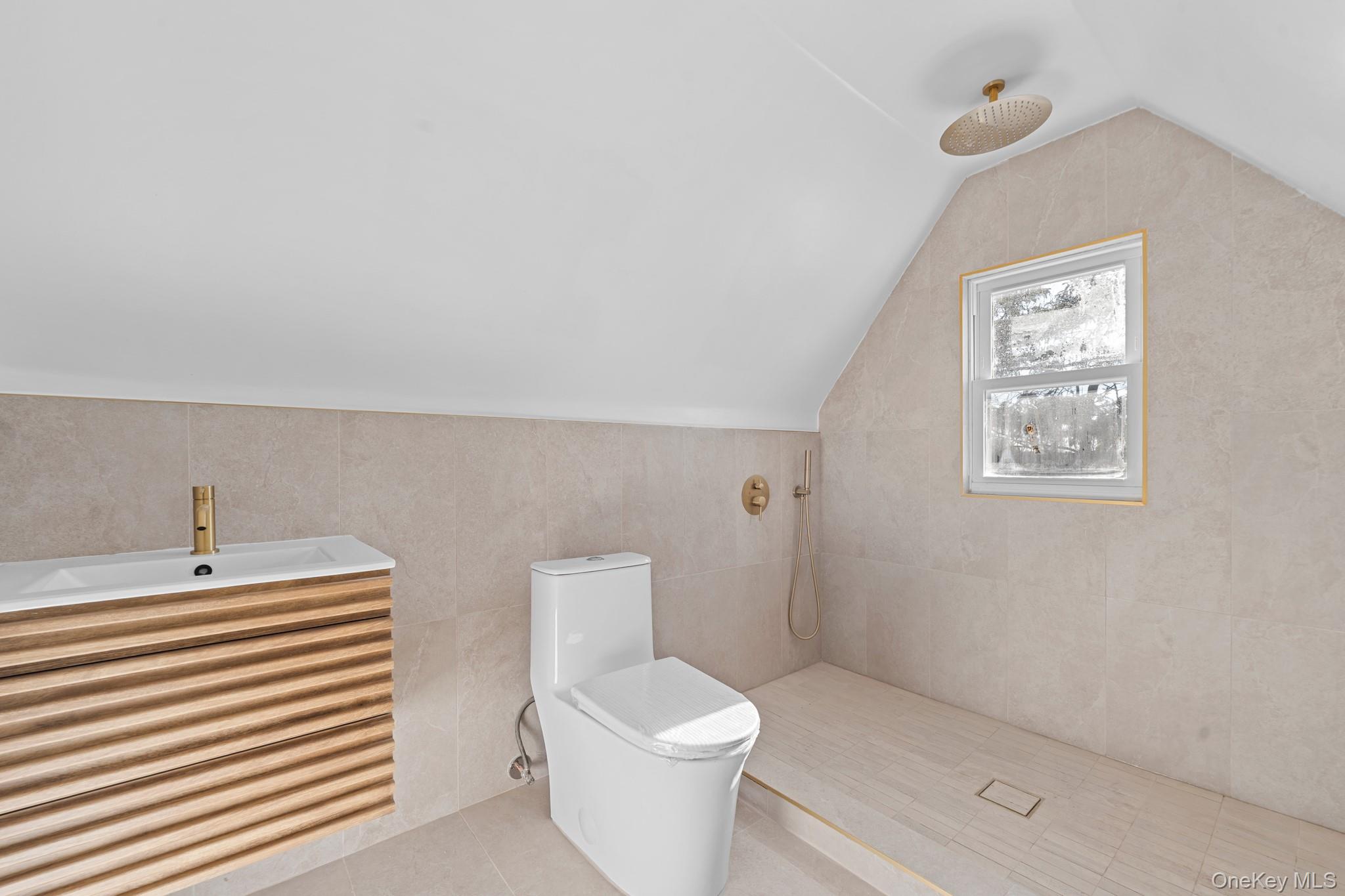 #15 photo, 190-10 114th Drive, Saint Albans , NY 11412