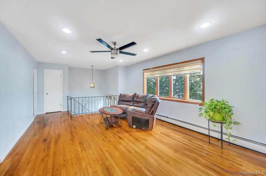 #12 photo, 1316 Standard Avenue, Elmont , NY 11003