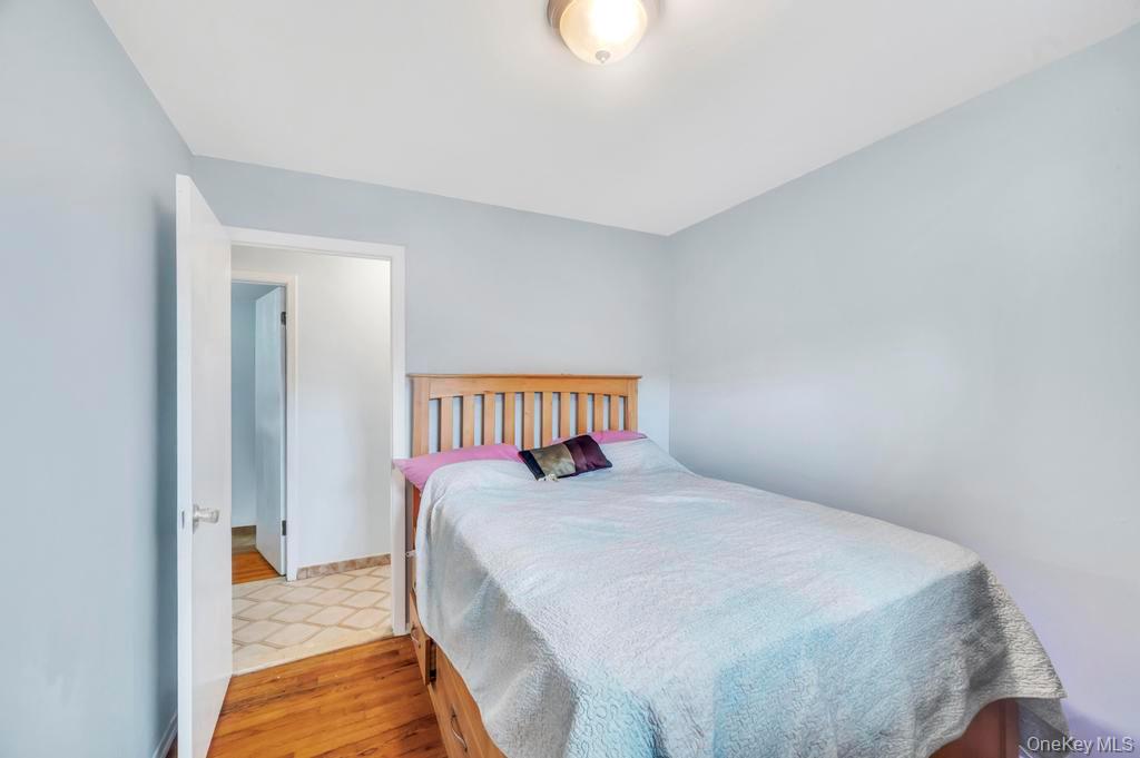 #20 photo, 1316 Standard Avenue, Elmont , NY 11003