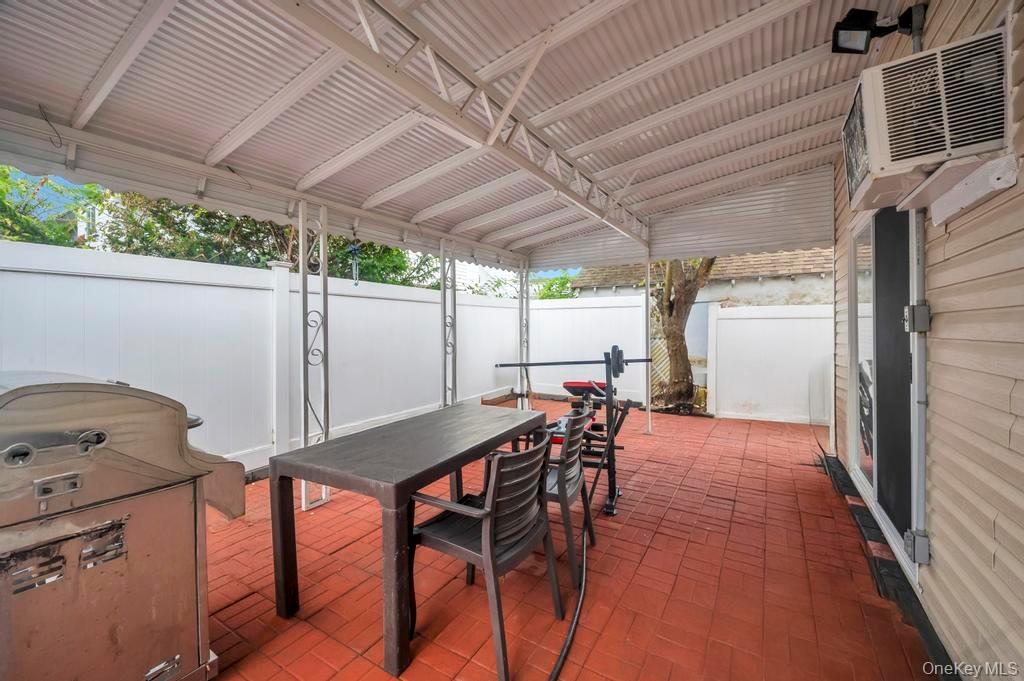 #5 photo, 1316 Standard Avenue, Elmont , NY 11003