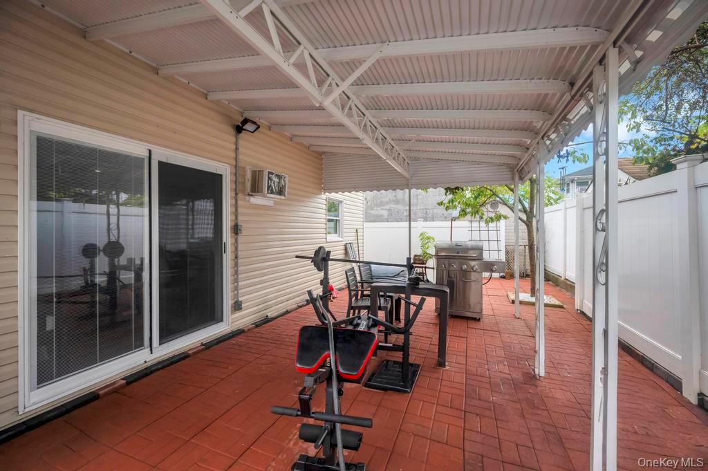 #6 photo, 1316 Standard Avenue, Elmont , NY 11003