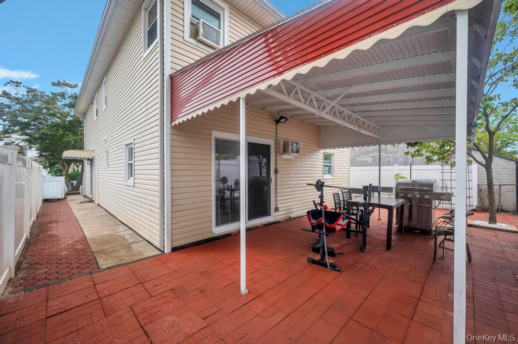 #7 photo, 1316 Standard Avenue, Elmont , NY 11003