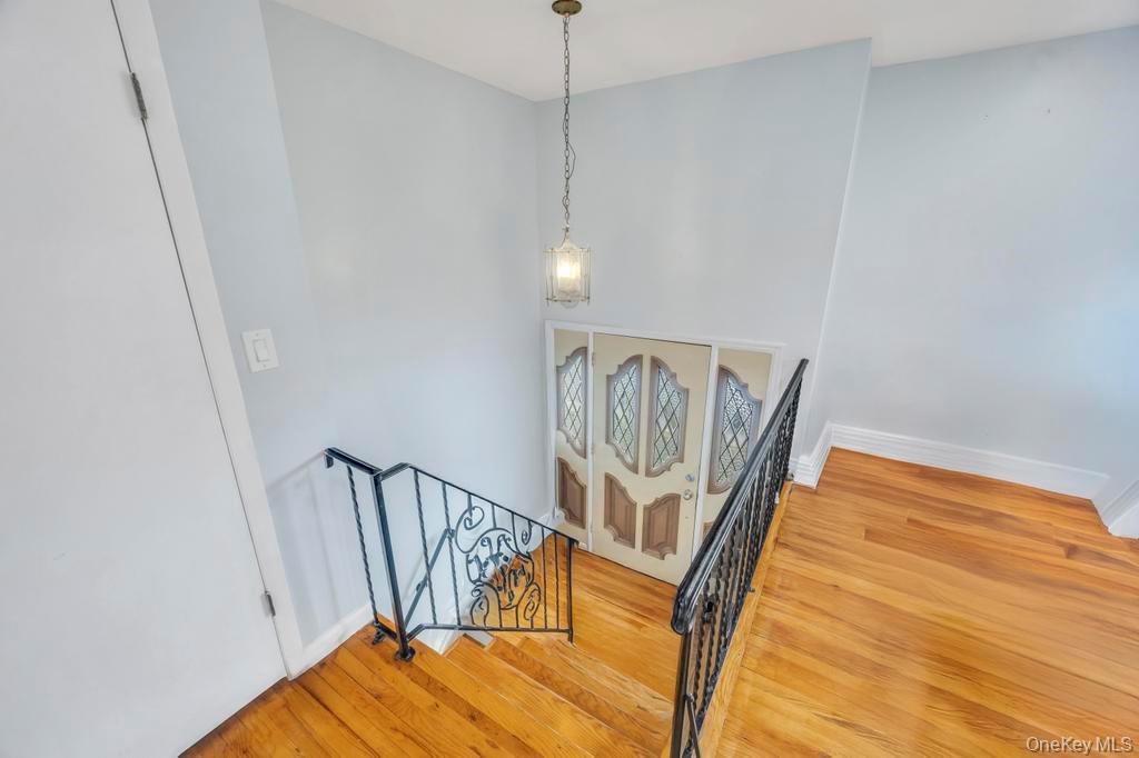 #8 photo, 1316 Standard Avenue, Elmont , NY 11003