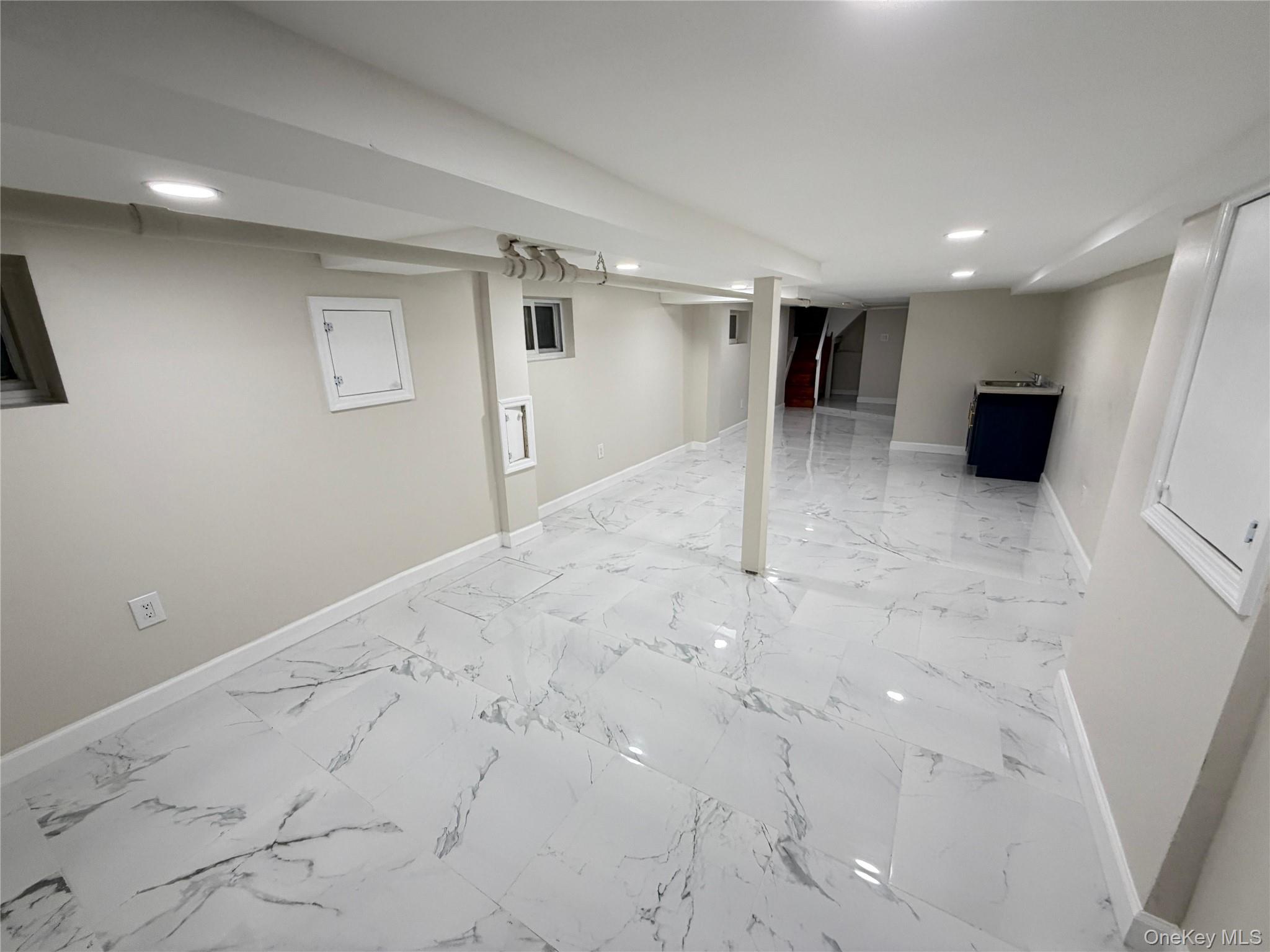 #13 photo, 118-09 202 Street, Saint Albans , NY 11412