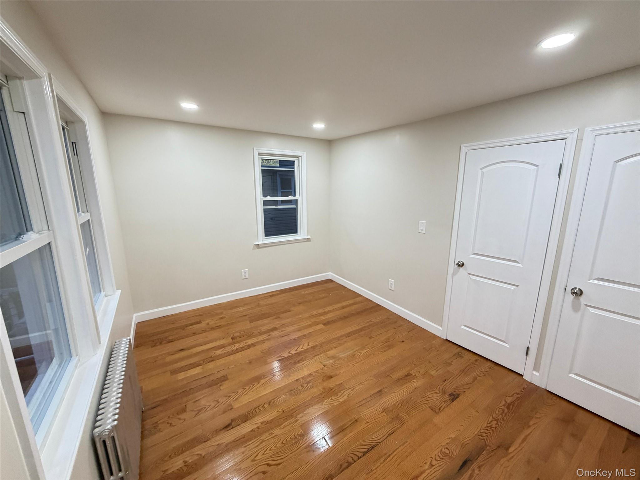 #2 photo, 118-09 202 Street, Saint Albans , NY 11412