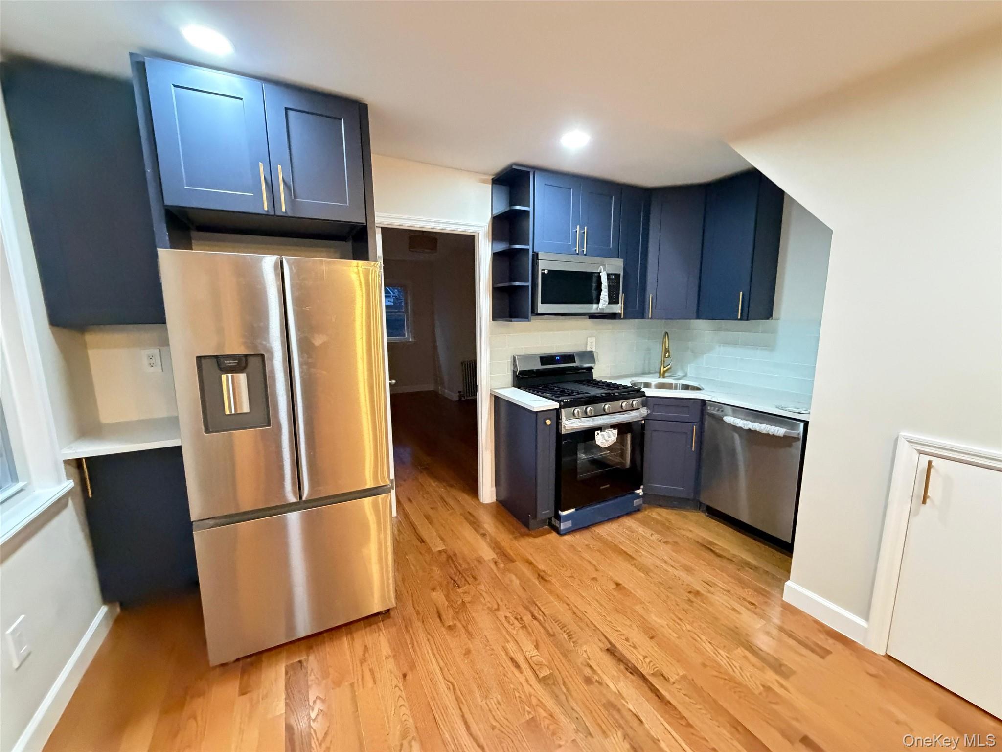 #5 photo, 118-09 202 Street, Saint Albans , NY 11412