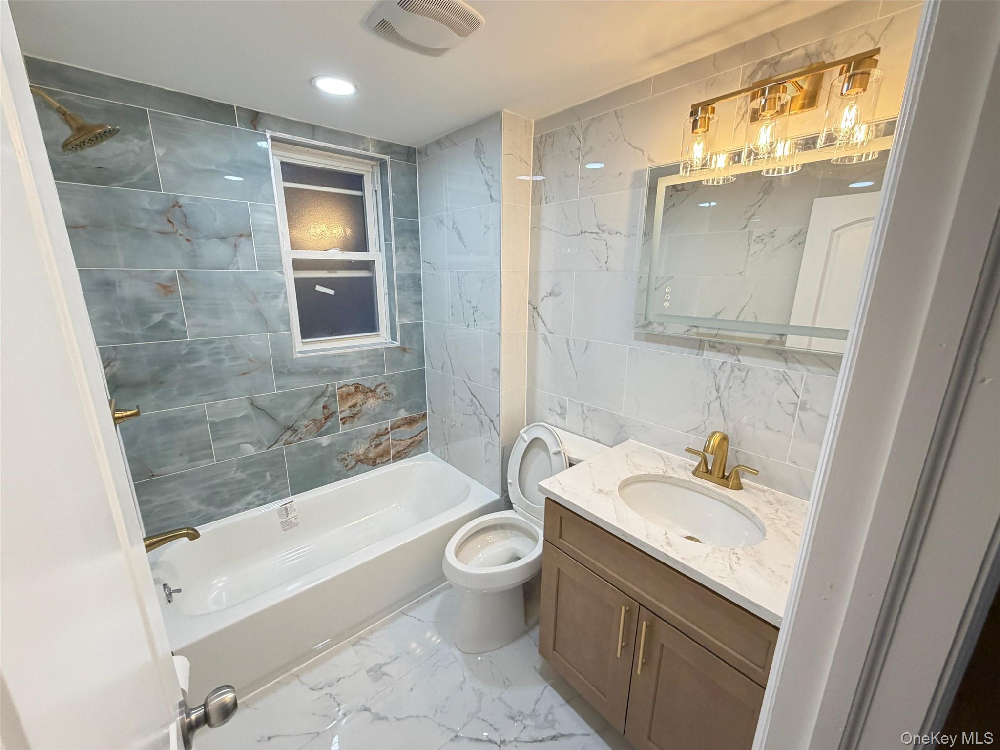 #8 photo, 118-09 202 Street, Saint Albans , NY 11412