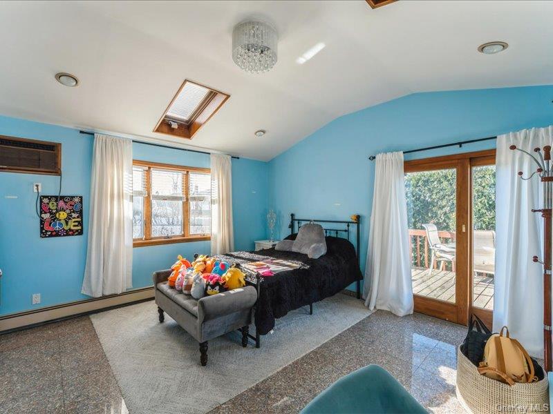 #11 photo, 158 Clement Avenue, Elmont , NY 11003