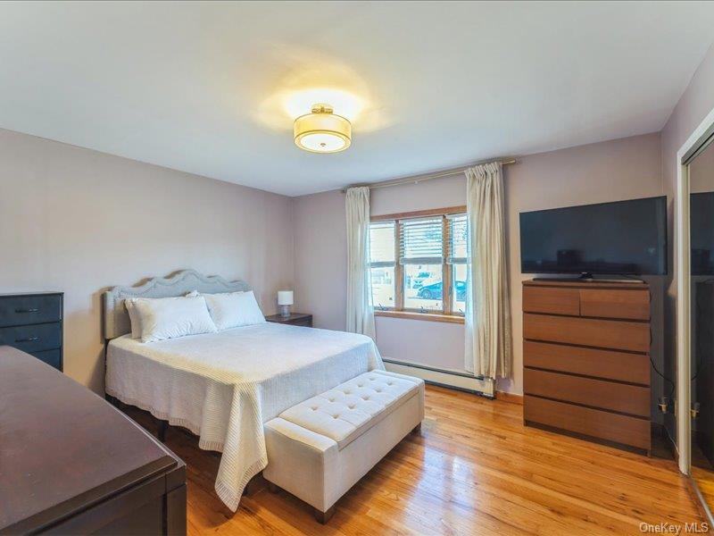 #12 photo, 158 Clement Avenue, Elmont , NY 11003