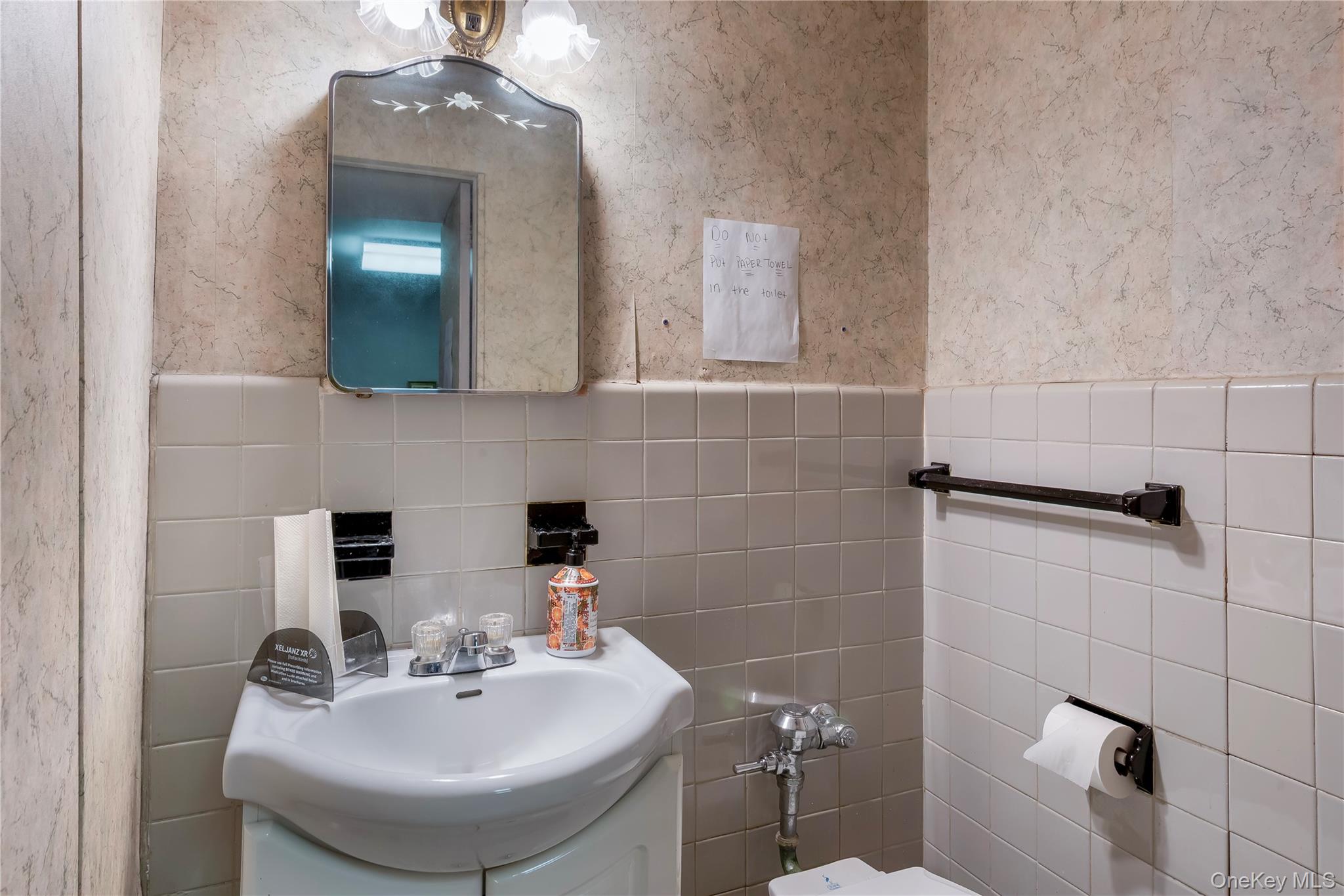 #6 photo, 71-36 110th Street Street, Forest Hills , NY 11375