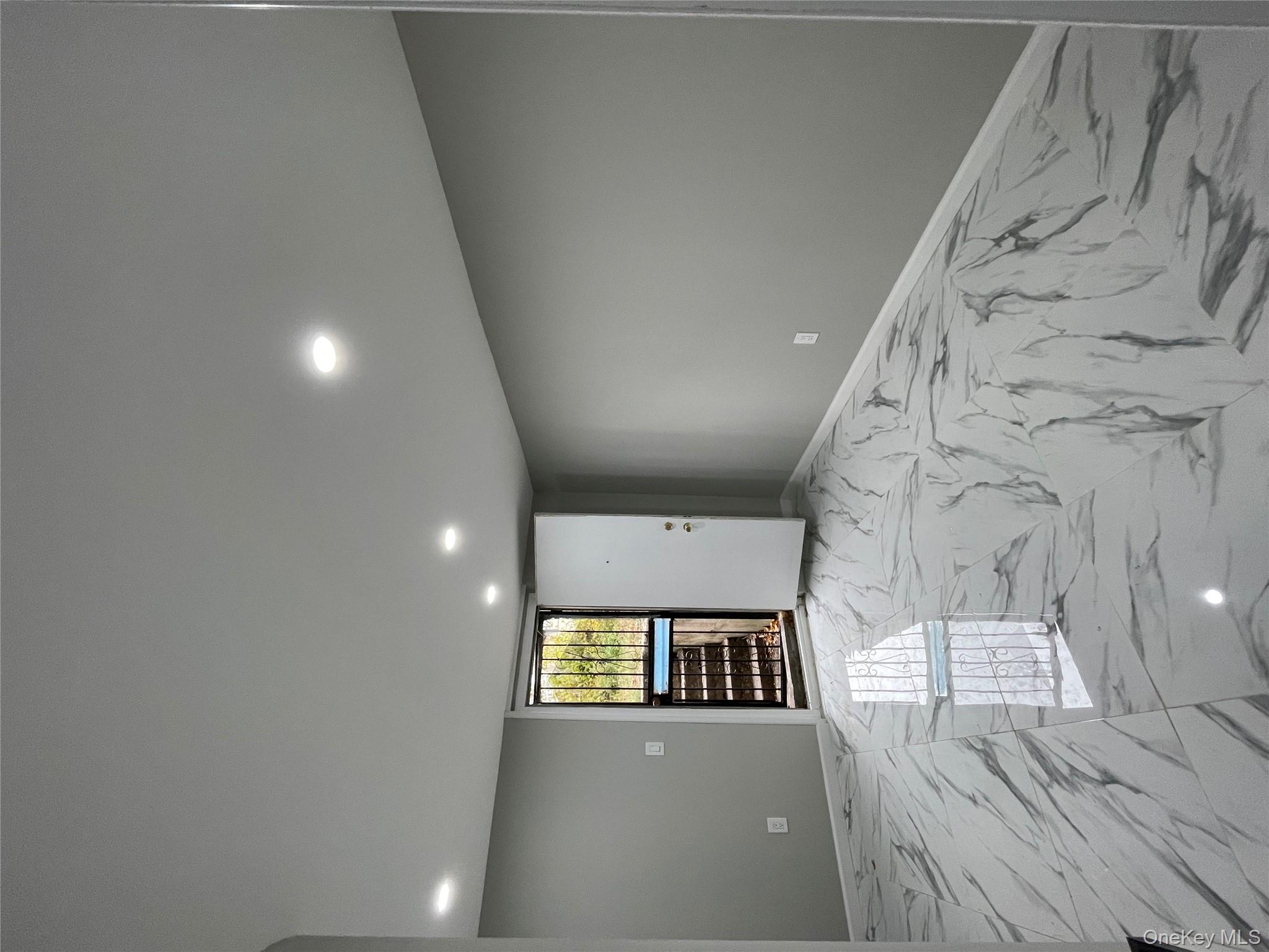 #19 photo, 114-42 196th Street, Saint Albans , NY 11412