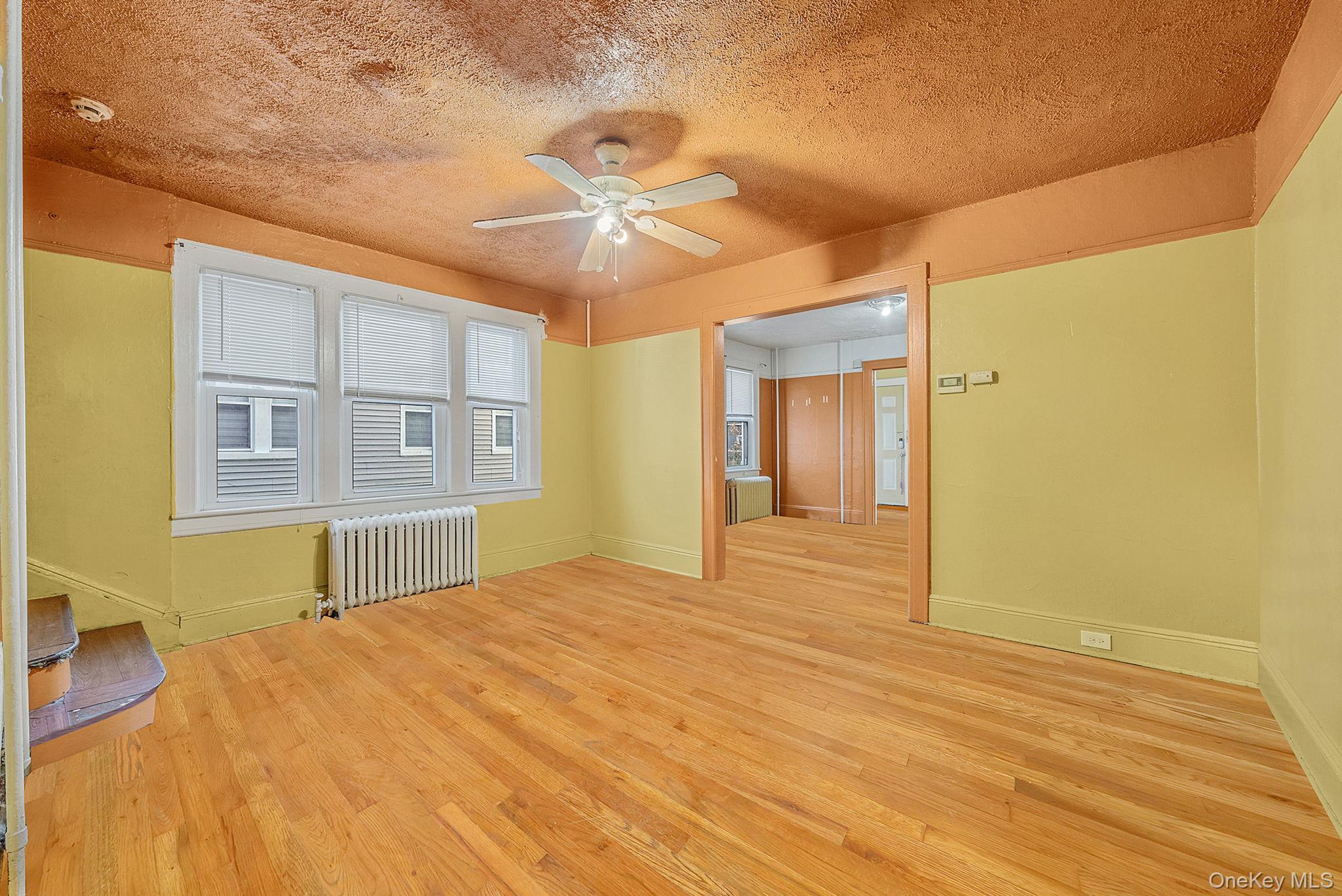 #14 photo, 63 E Seaman Avenue, 长岛 Freeport , NY 11520