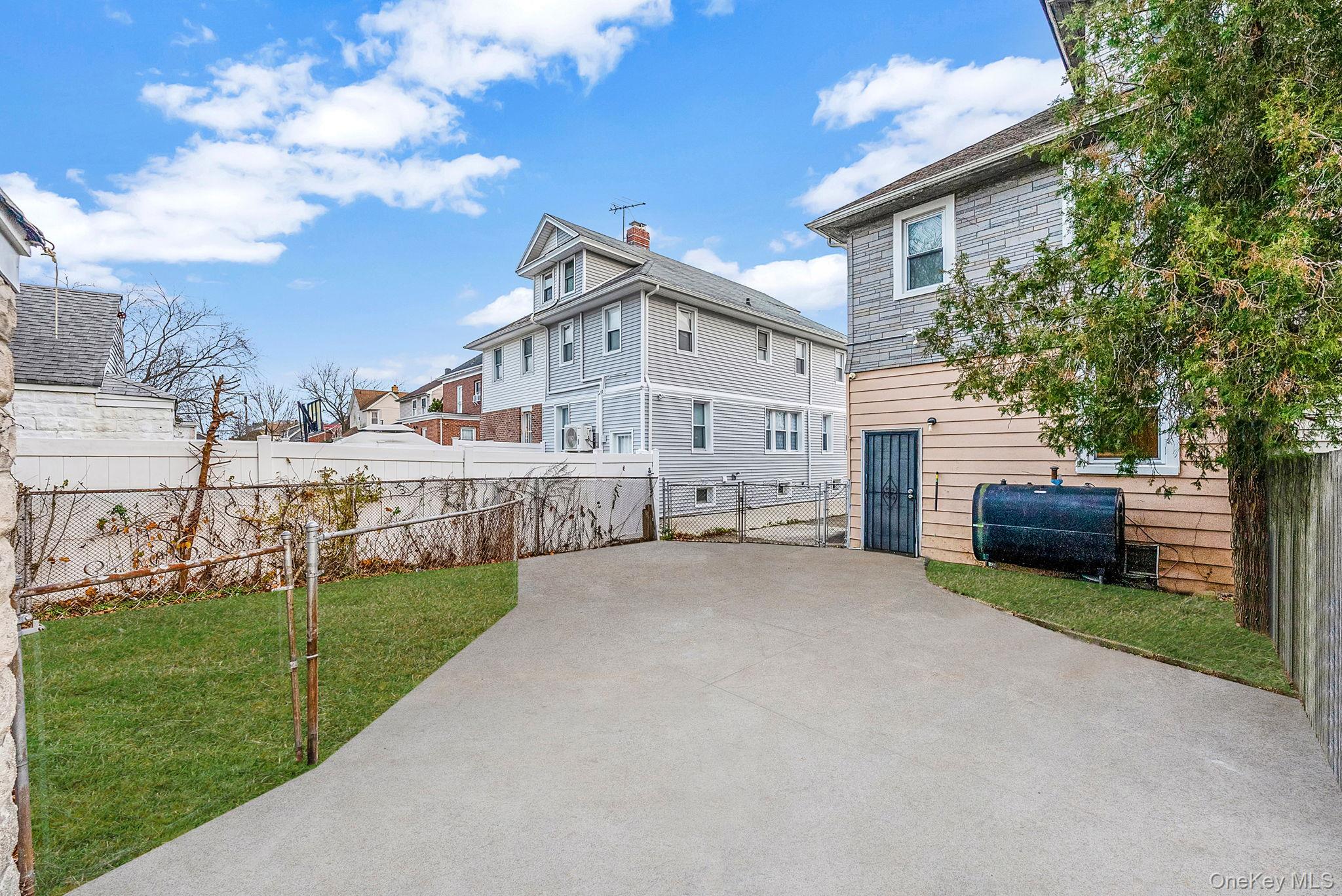 #6 photo, 63 E Seaman Avenue, 长岛 Freeport , NY 11520