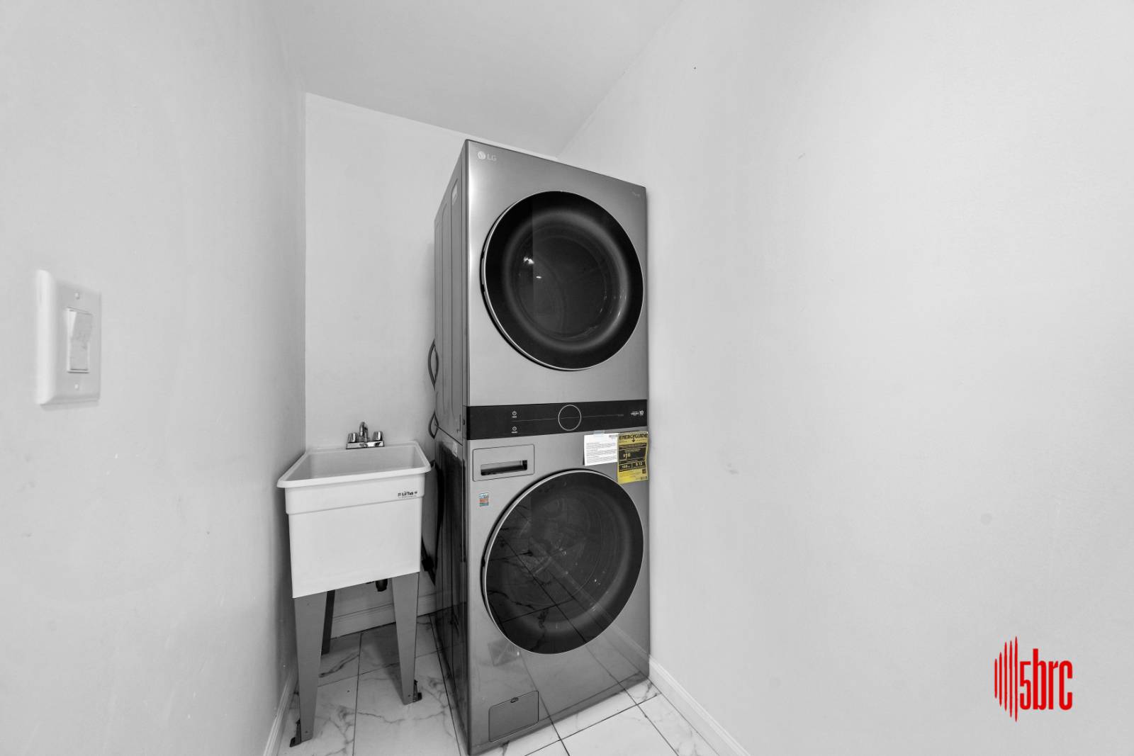 #28 photo, 1058  Jefferson Ave, Bushwick , NY 11221