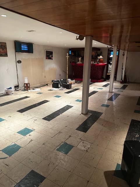 #8 photo, 143-81 227 street, Springfield Gardens , NY 11413