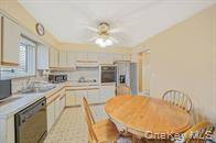 #23 photo, 126 W 3rd St, Deer Park , NY 11729