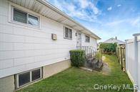 #6 photo, 126 W 3rd St, Deer Park , NY 11729